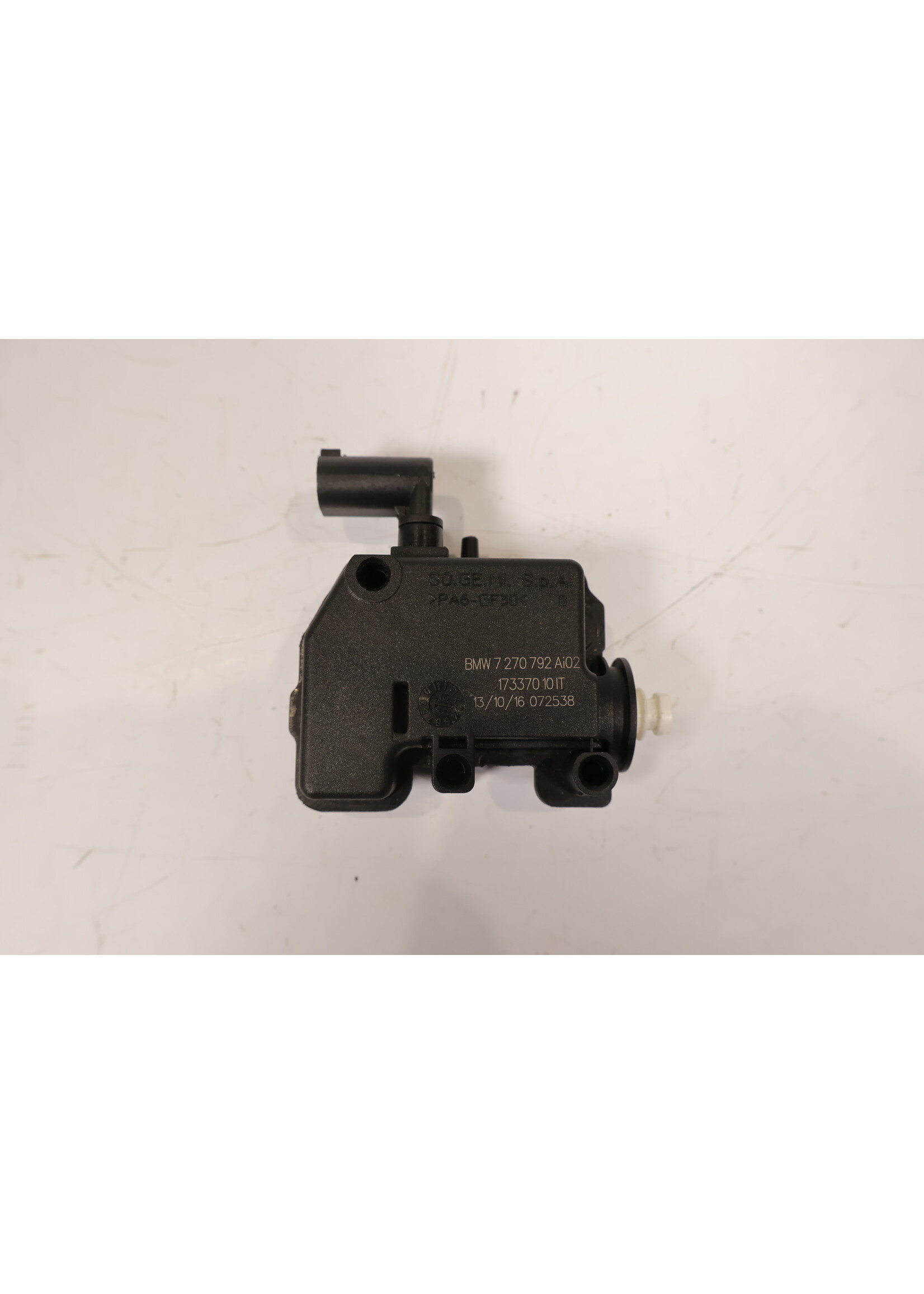 BMW BMW F20 F21 F30 F31 F32 F36 Tankklep sluiting  vergrendeling motor 7270792
