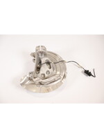 BMW BMW 4 Series F32 F33 F36 Front wheel hub front right AS NEW 6858311 198788
