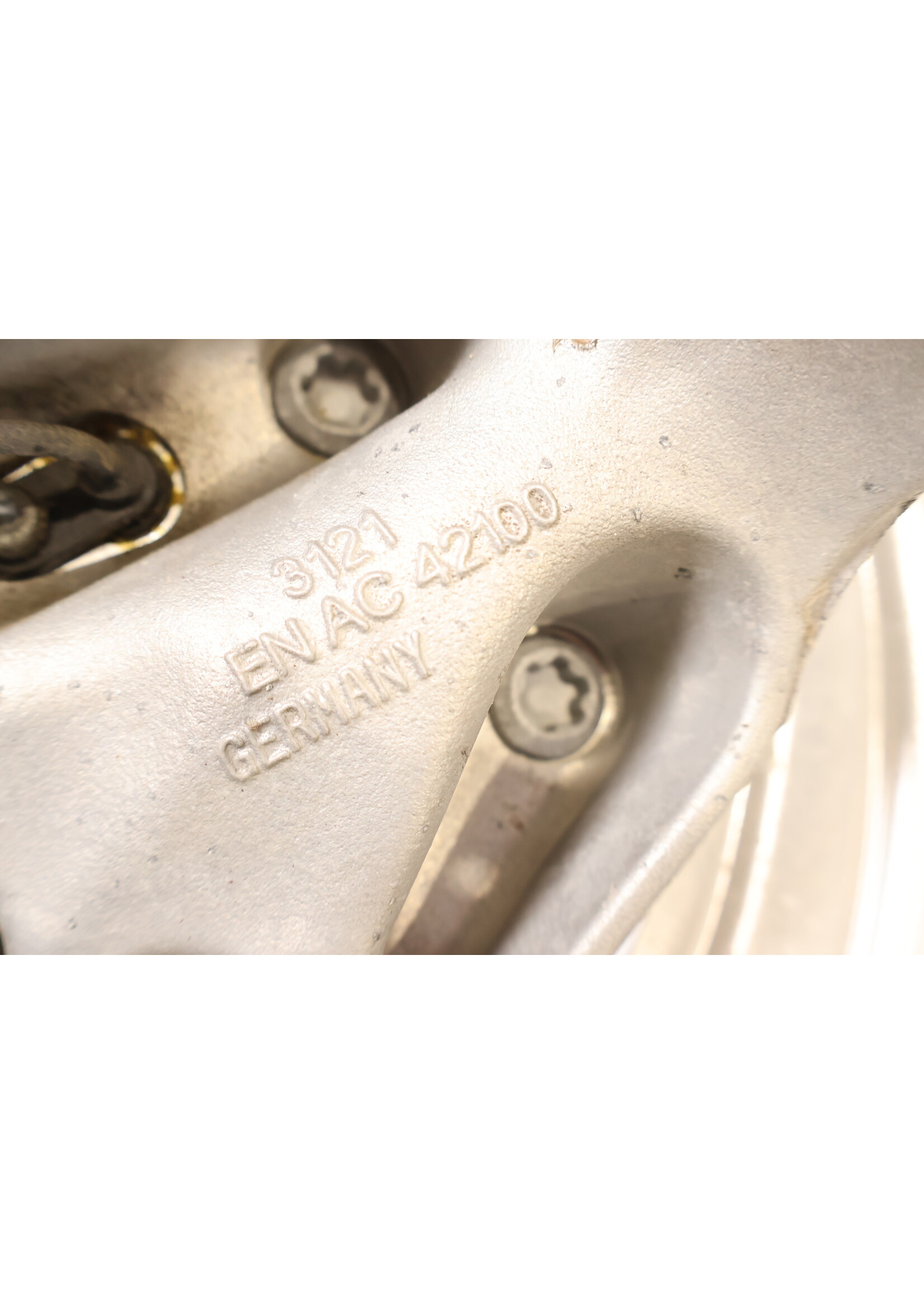 BMW BMW 4 Serie F32 F33 F36 Fusee compleet rechts voor ZGAN 6858311 198788