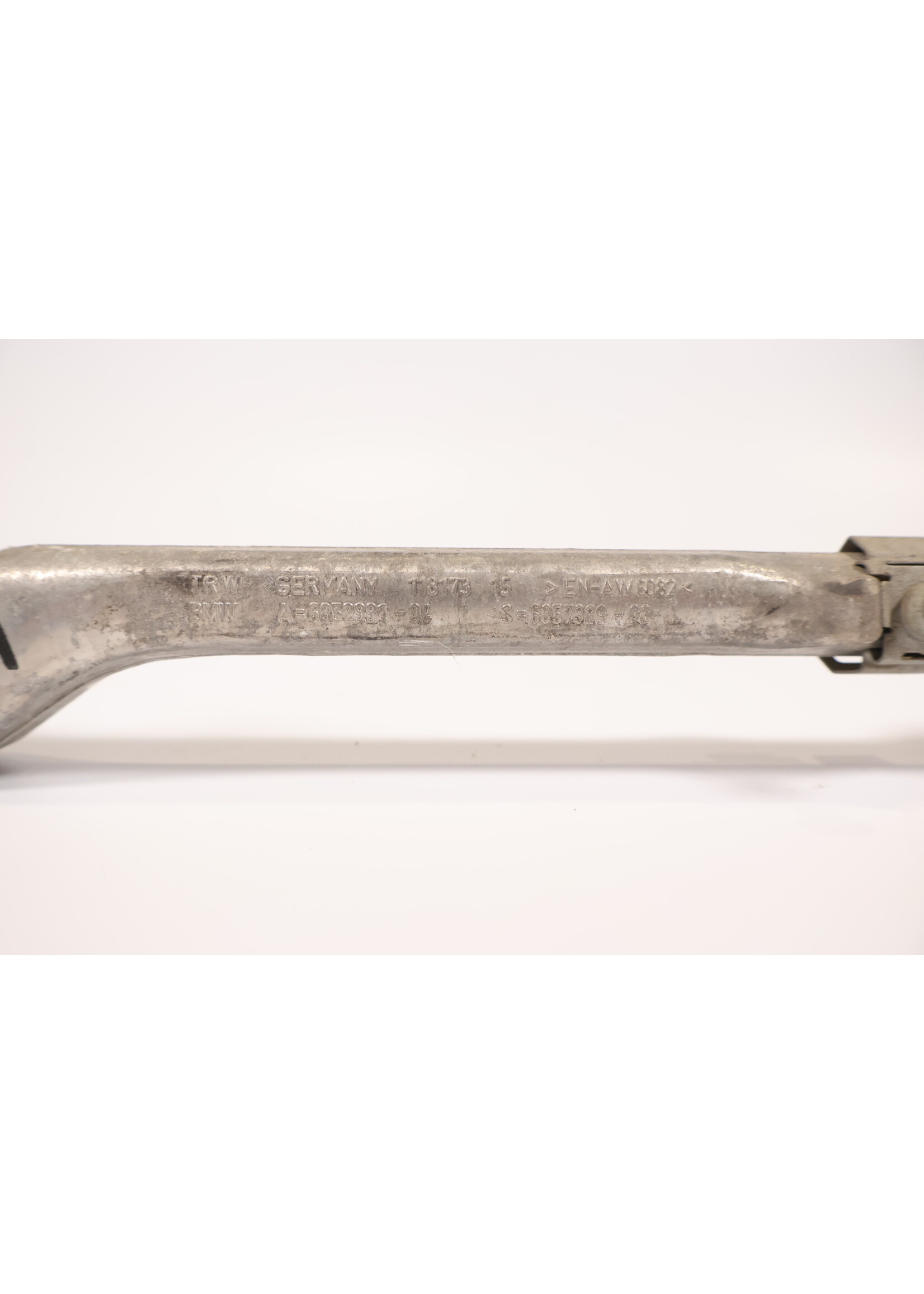 BMW BMW F-Serie OEM Querlenker links unter mit Gummi NEU ZUSTAND 6857329
