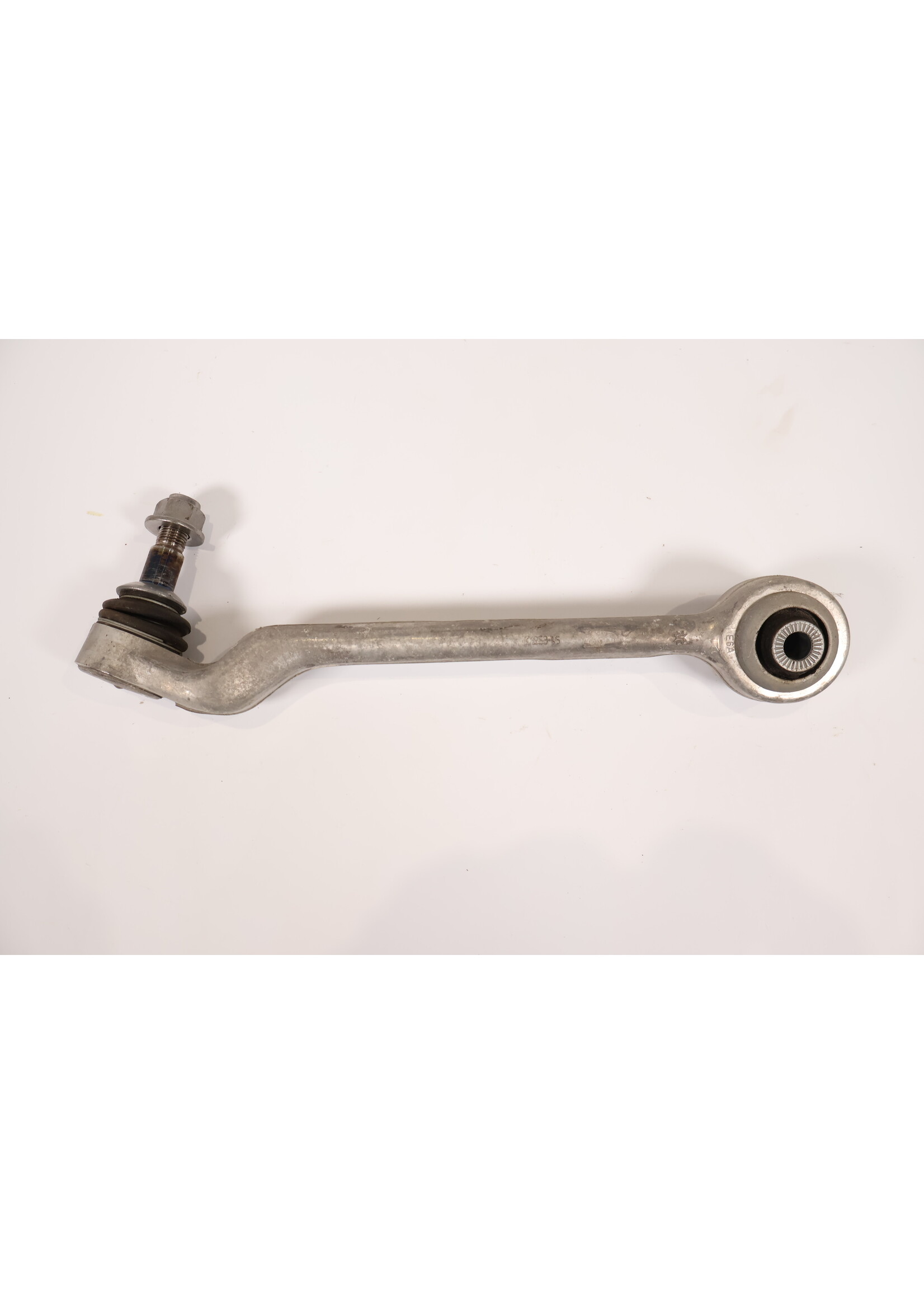 BMW BMW F-Series OEM Lower ontrol arm right with rubber NEW CONDITION 6857330