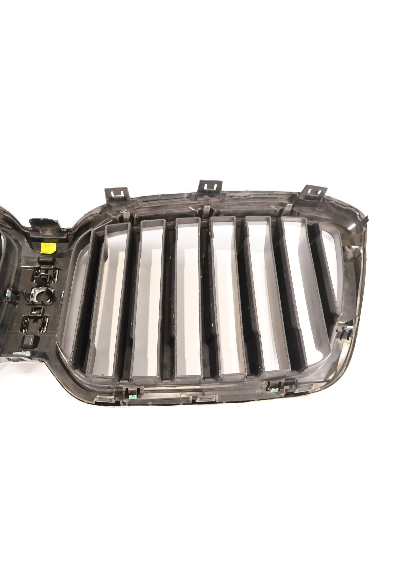 BMW BMW X1 U11 Nieren- / Grill-Frontstoßstange 10627111 51135A1A3F5