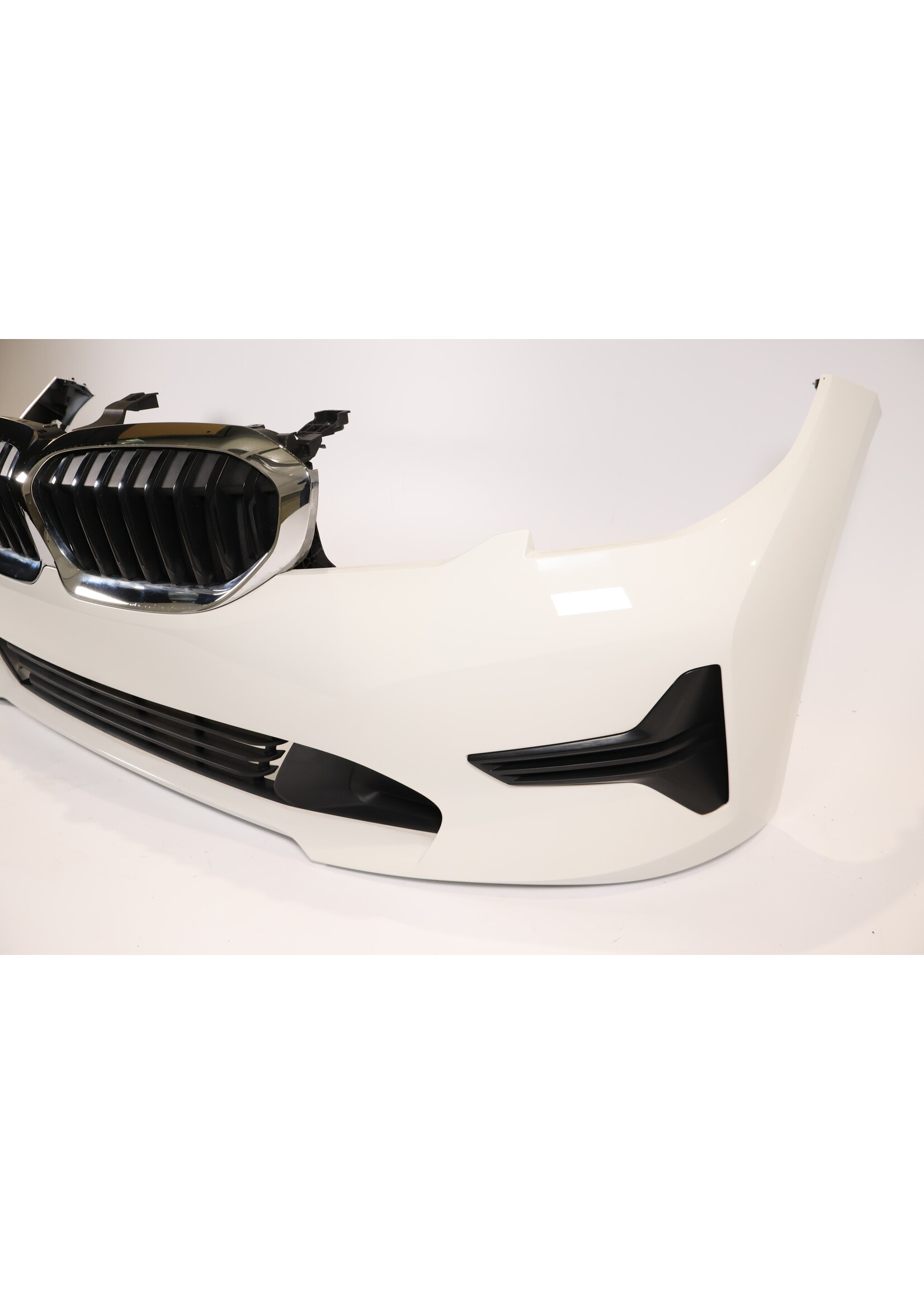 BMW BMW 3er G20 G21 Komplette Stoßfänger Luxury vorne 7468359 51117468359