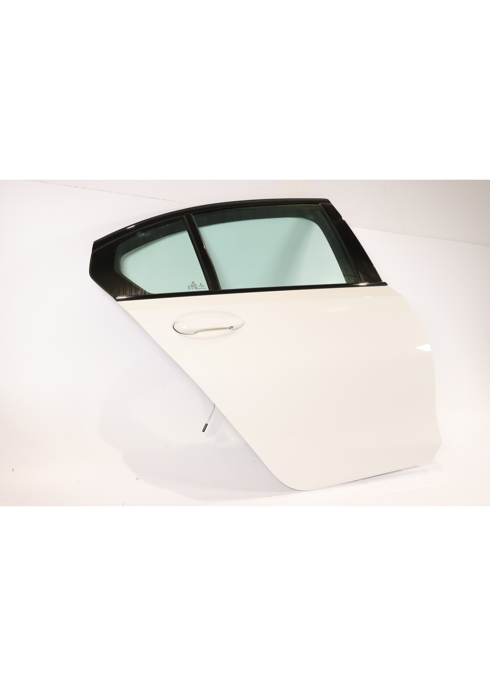 BMW BMW 3 Serie G20  G80 complete door right rear 41517482278 7482278
