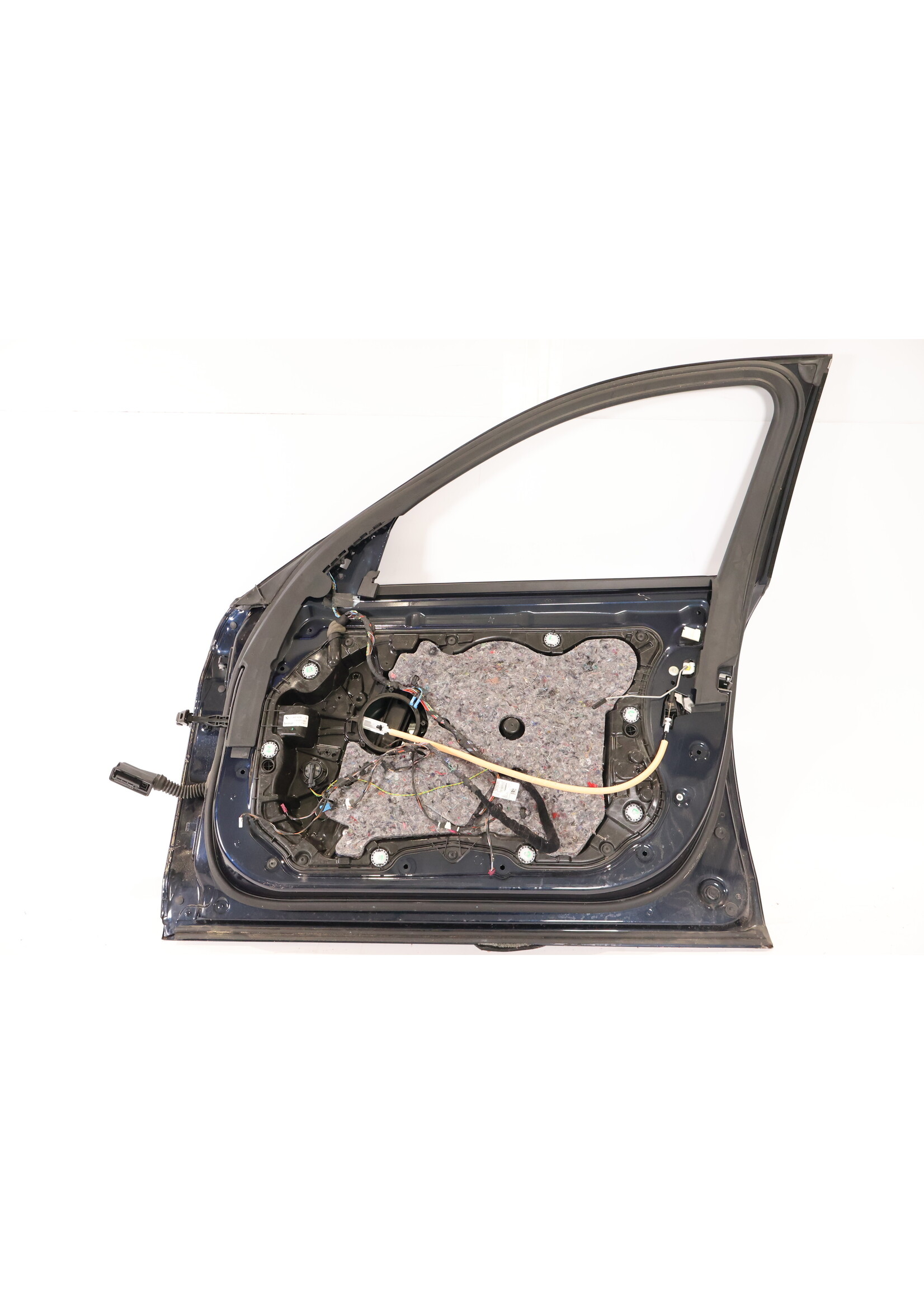 BMW BMW 5 Series G30 G31 complete front right door 41007408962 7408962