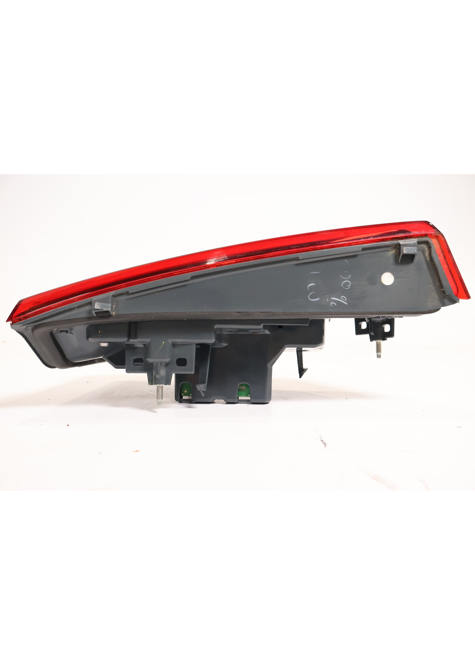 BMW BMW X3 G01 Taillight LED right in tailgate H8740874608 63219853378 9853378