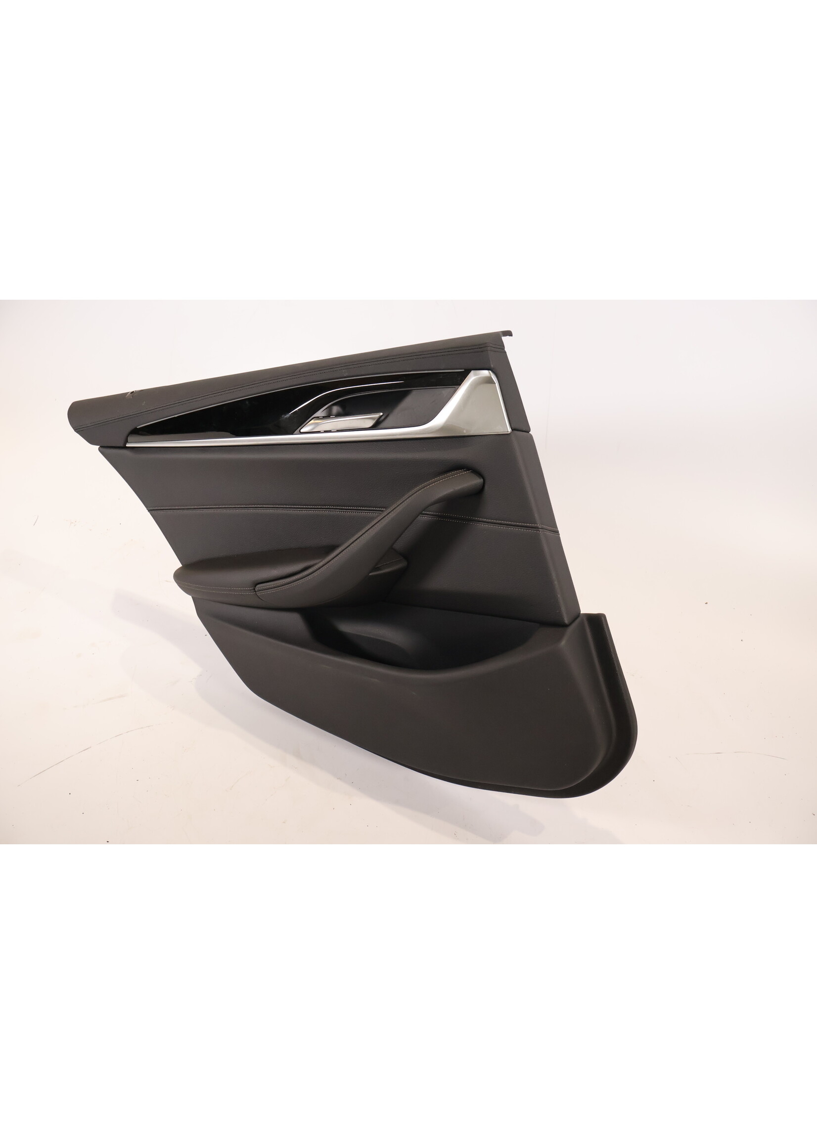 BMW BMW 5 Series G31 Complete door panel rear left black leather