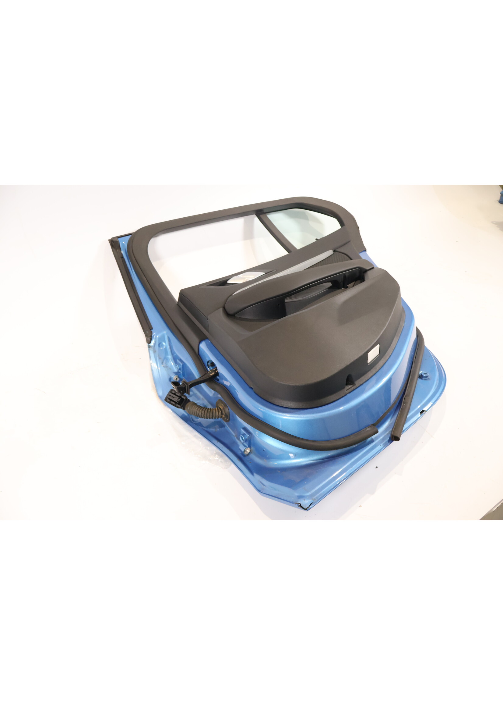 BMW BMW 1er F40 Komplette Tür hinten rechts 41528737064 8737064