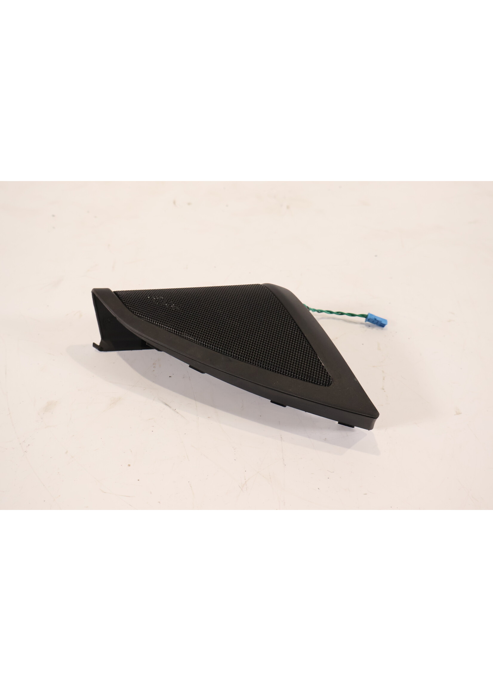 BMW BMW G30 G31 5 Serie deur speaker hoge toon tweeter rechts 65139354083 9354083