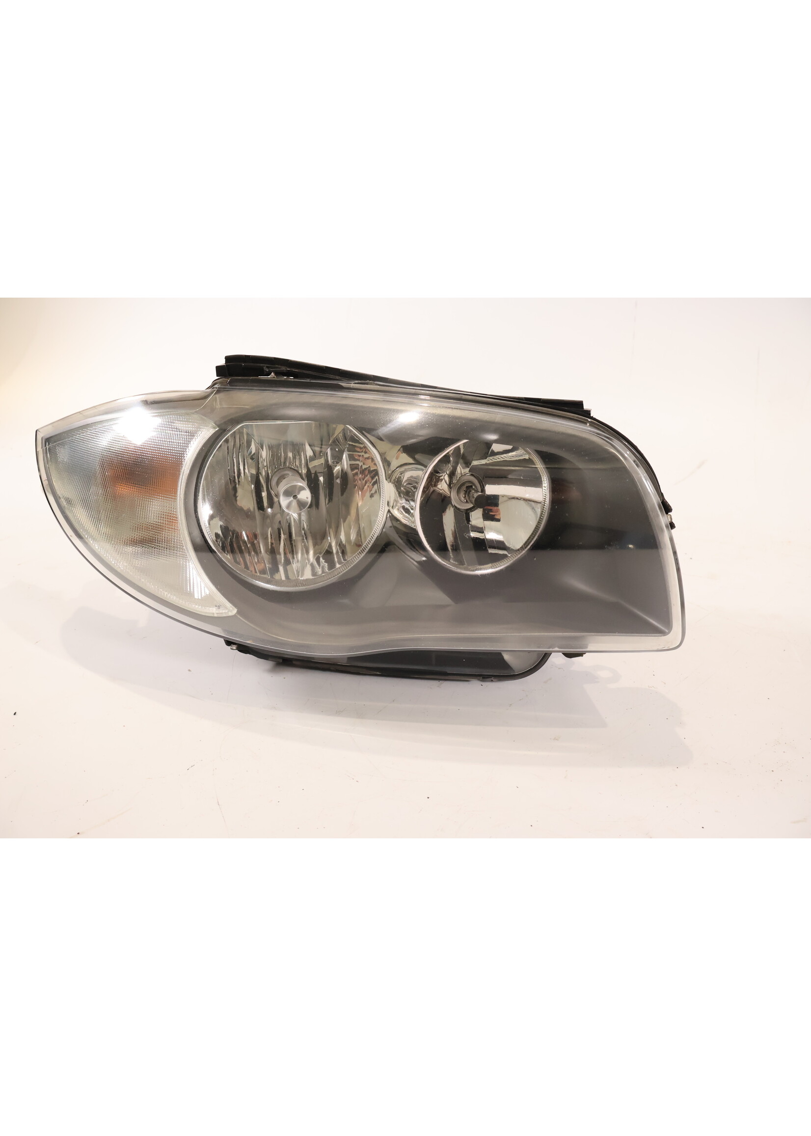 BMW BMW 1 Serie E81 E82 E87 E88 Koplamp rechts voor 63117193390 7193390