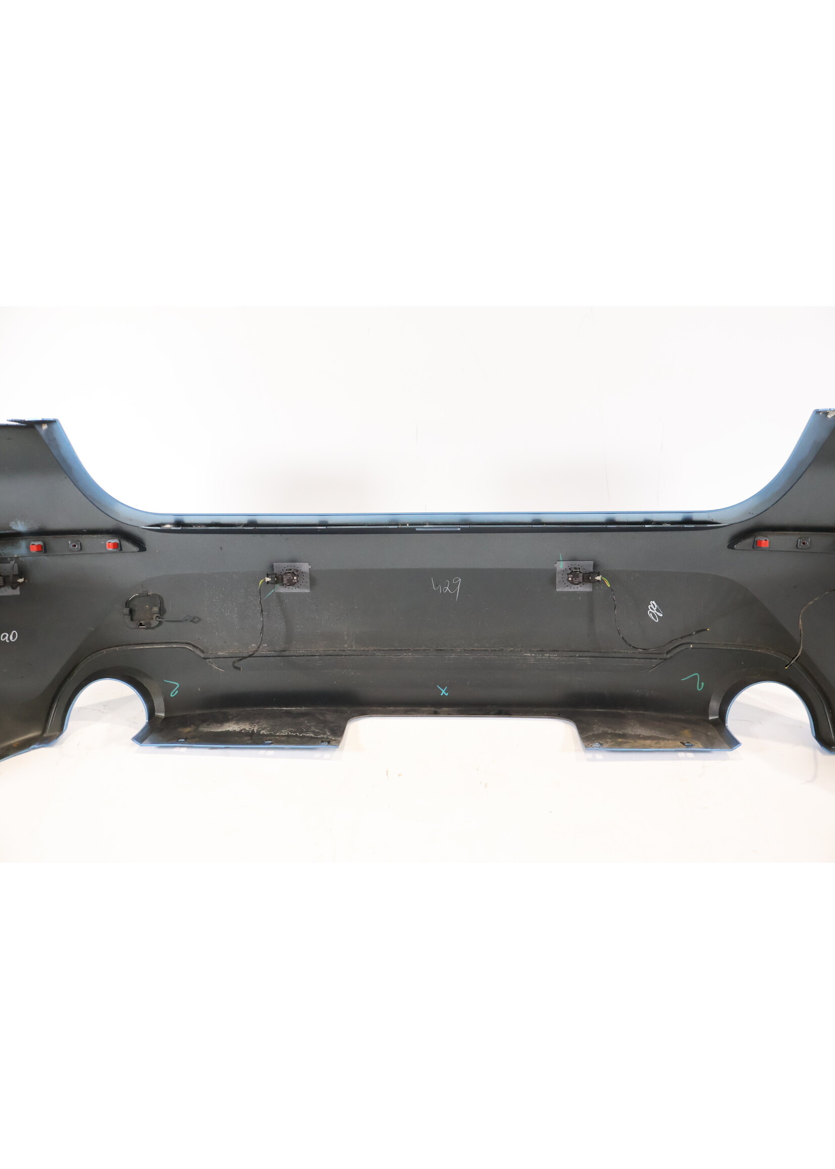 BMW BMW 1 Serie F40 F41 Achterbumper compleet met PDC  51129464579 9464579