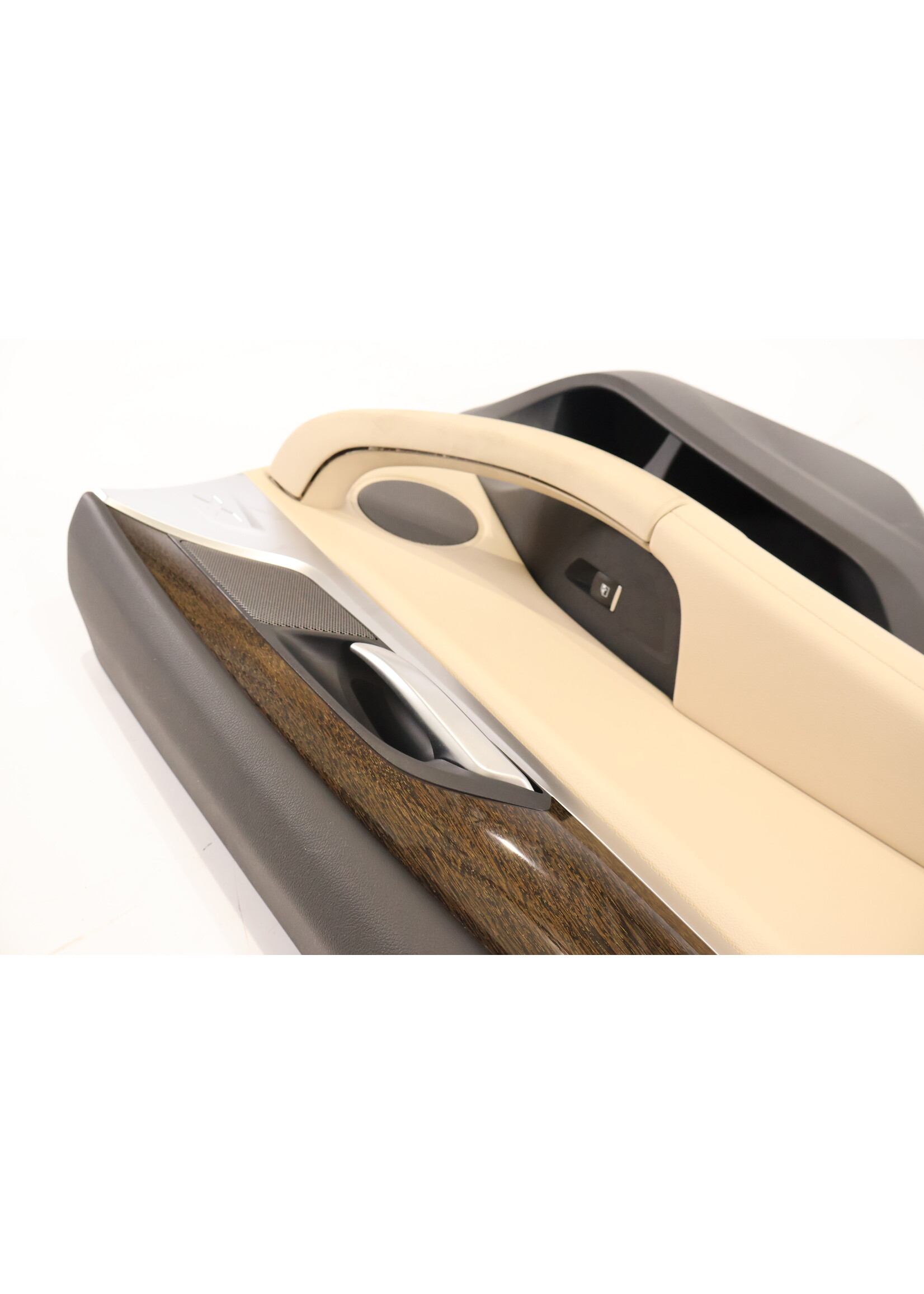 BMW  BMW X3 G01 Complete door panel beige leather / DarkOak wood rear left TL5108746