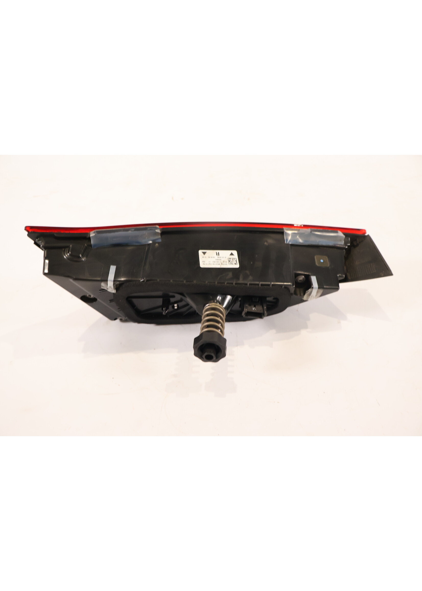 BMW BMW 1er F40 LED-Rücklicht rechts in der Heckklappe 63217450652 7450652