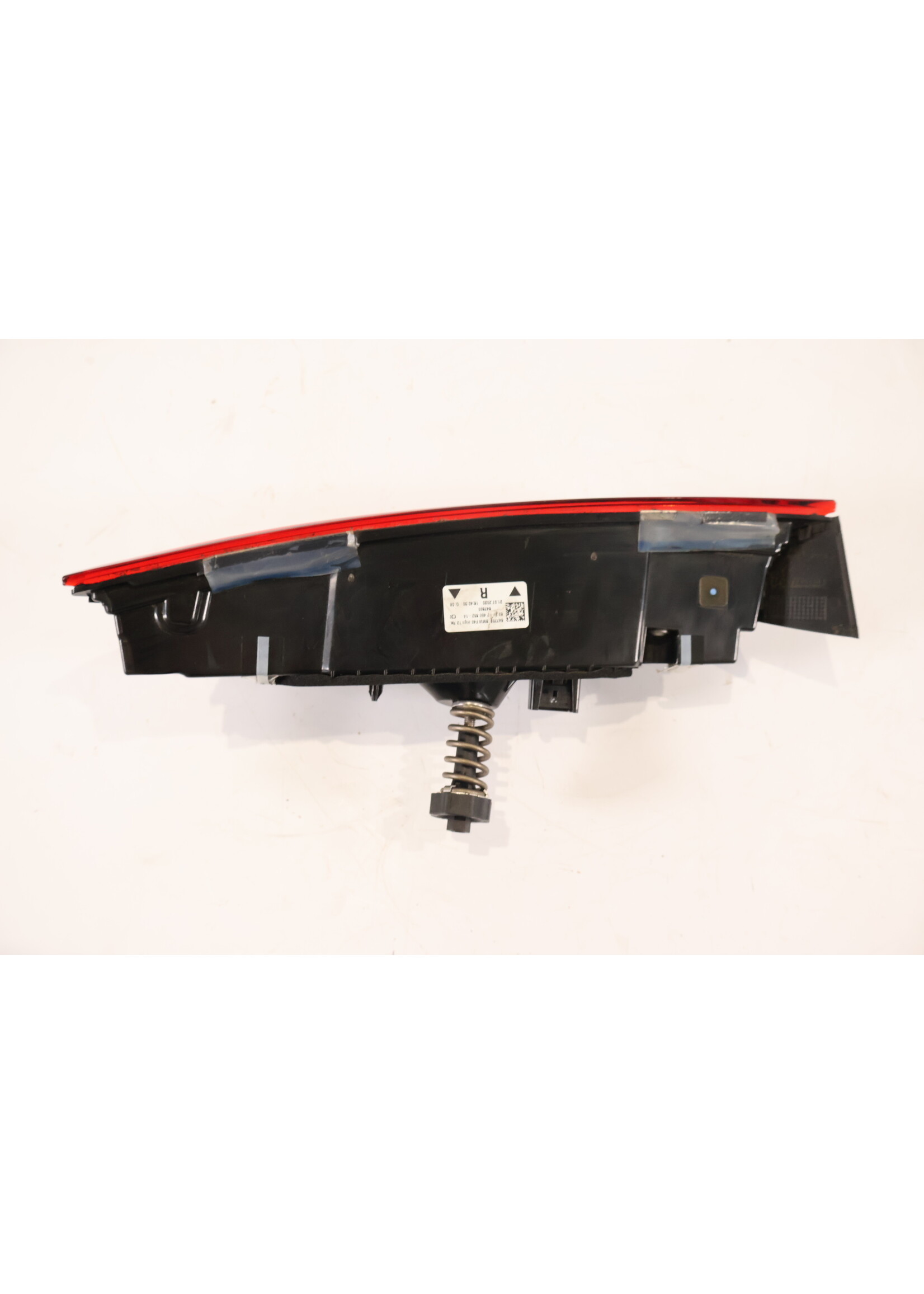 BMW BMW 1 Series F40 LED taillight right in tailgate 63217450652 7450652