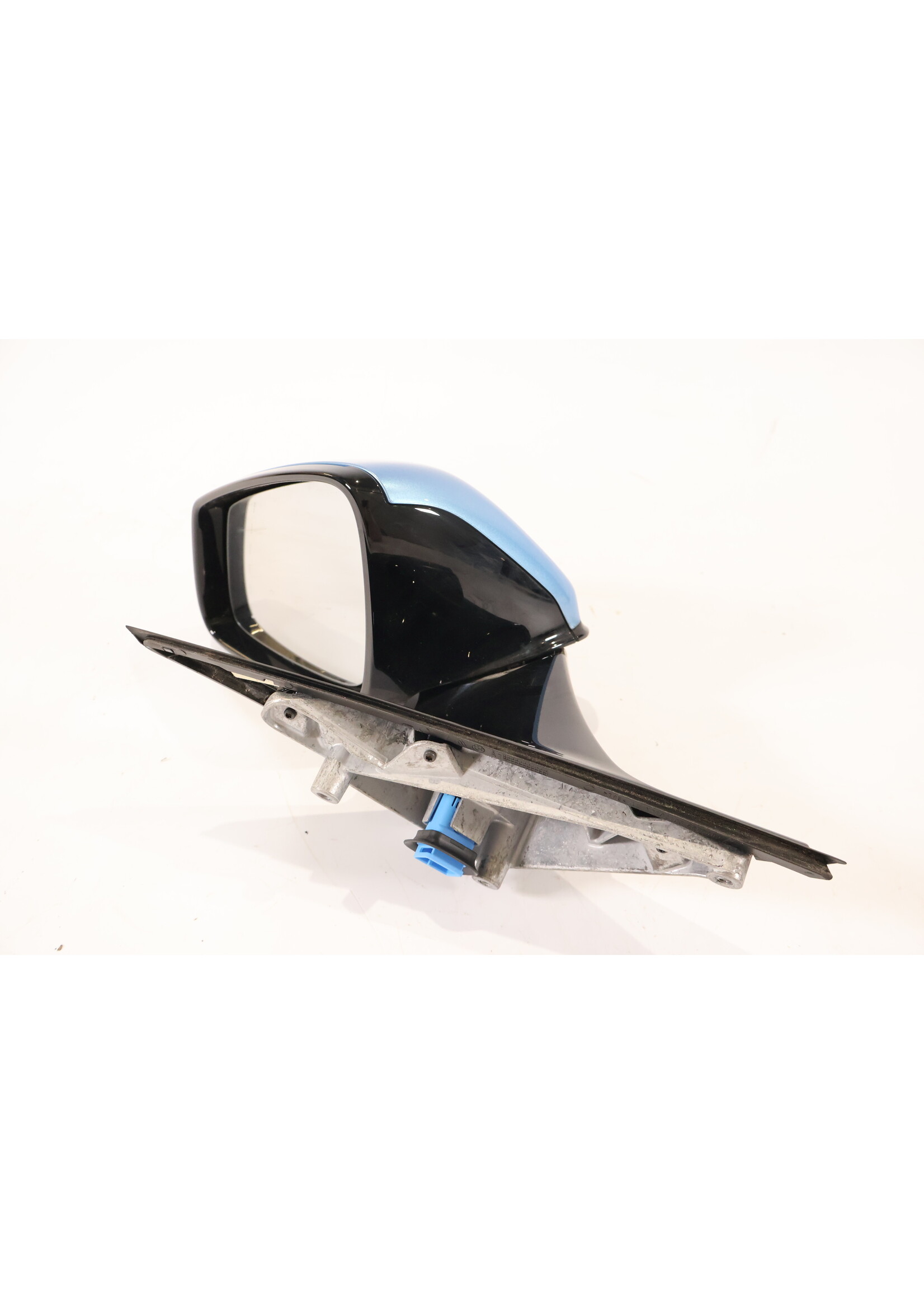 BMW BMW 1 Series F40 Complete SHADOW 7 pin exterior mirror with camera left F0192105 5A206C5
