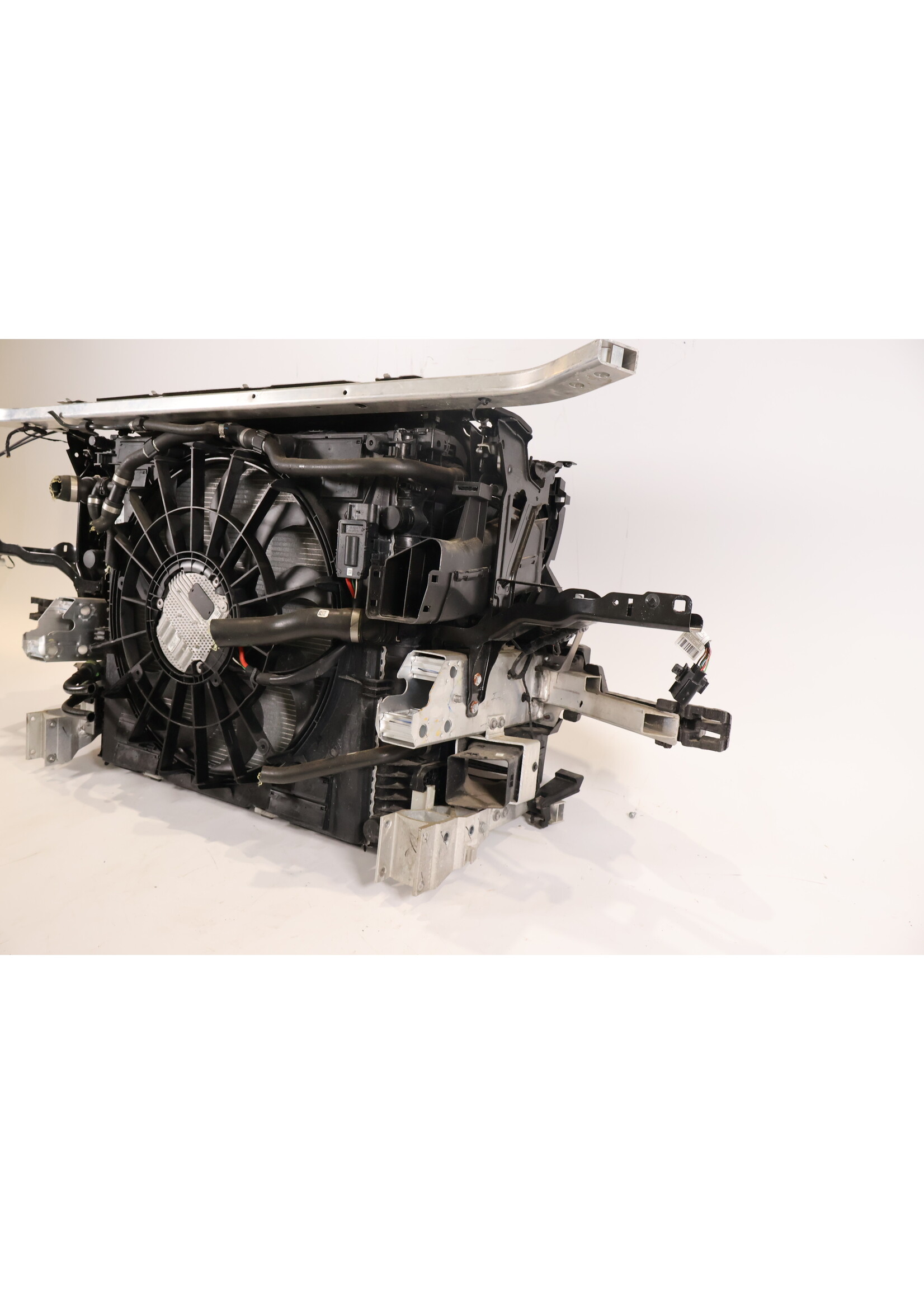 BMW  BMW X3 G01 Complete front with coolers + ACC 51117399911 7399911