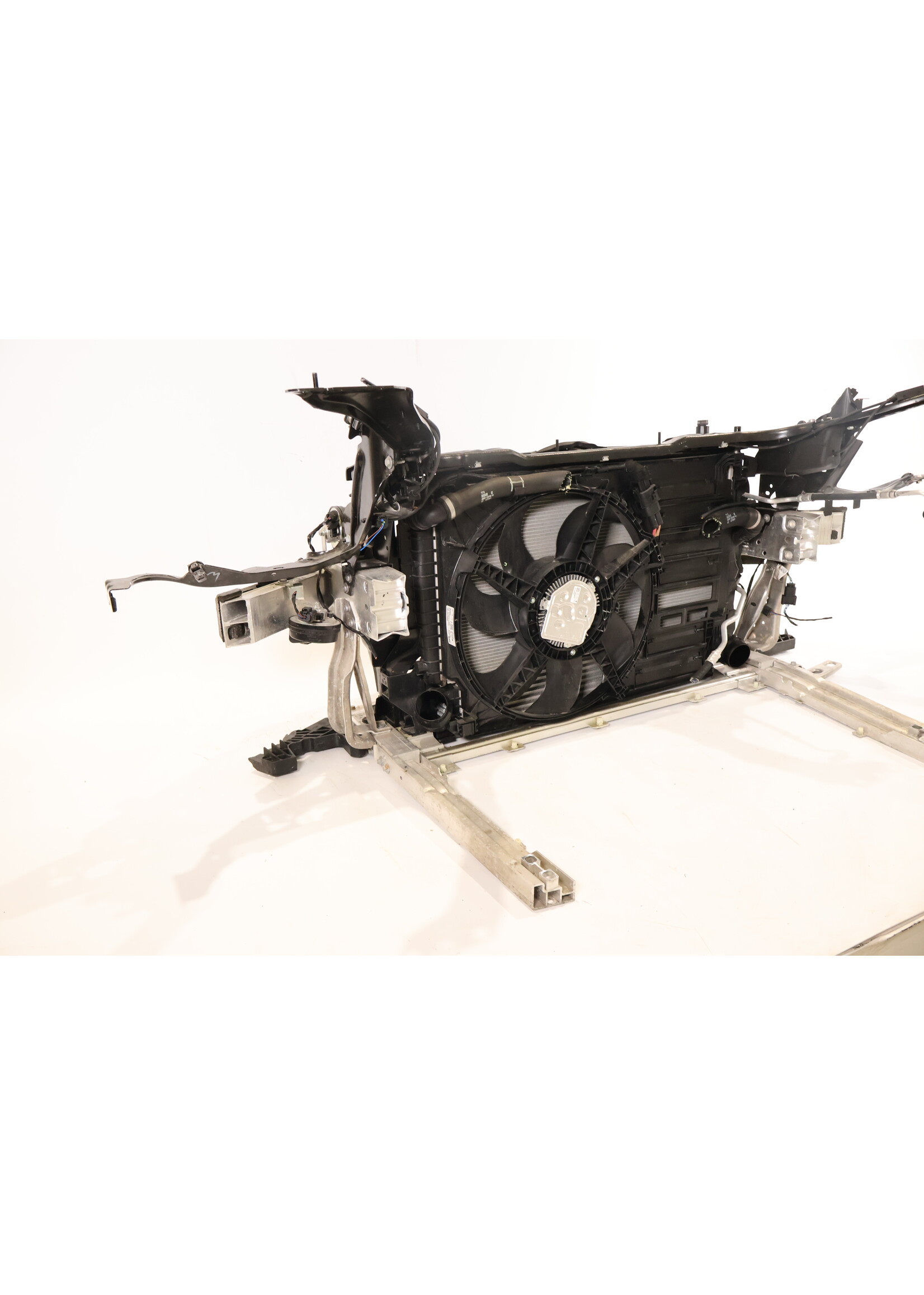 BMW MINI Clubman F54 B38B 1.5 Complete front with coolers 51117351519 7351519