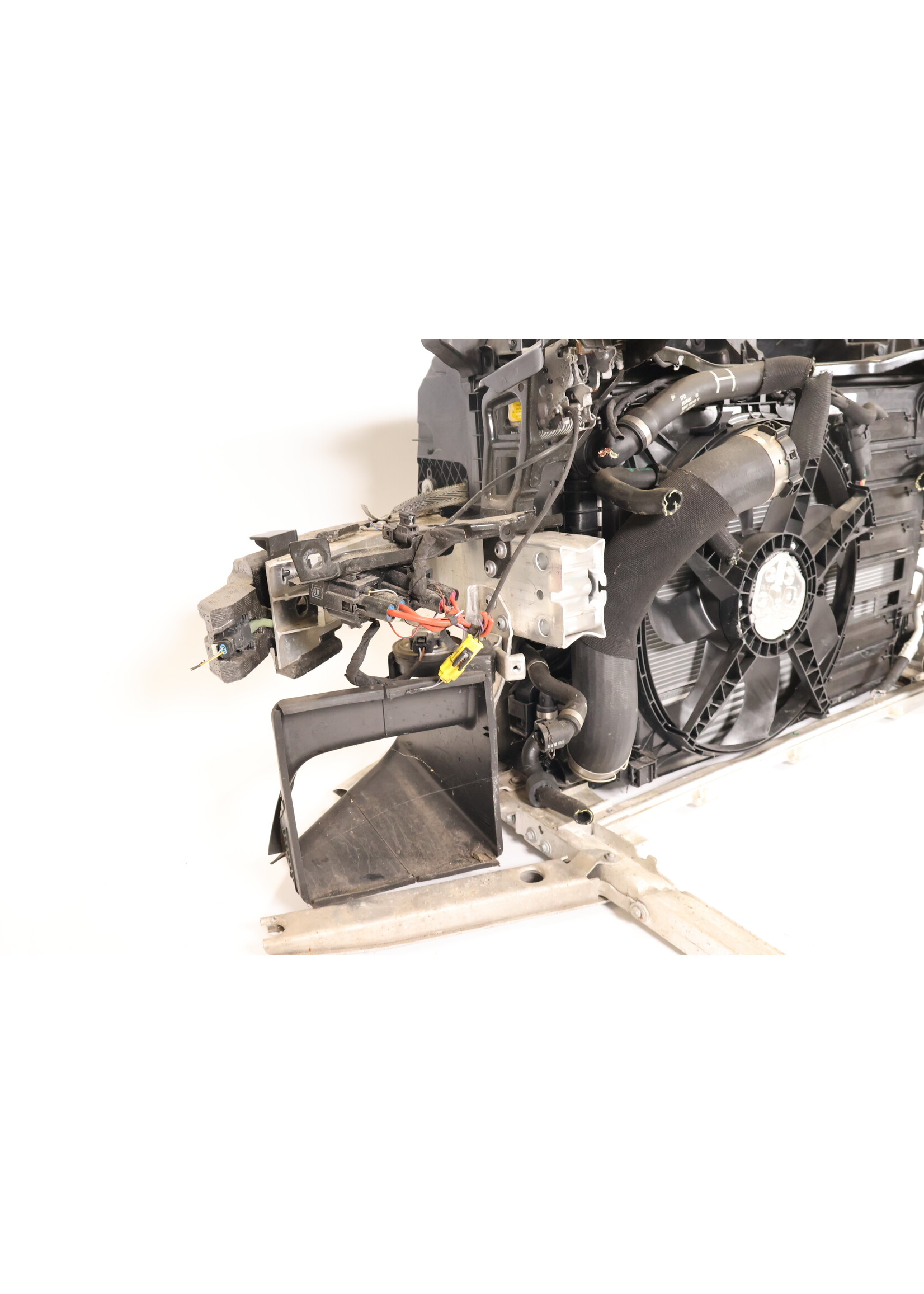 BMW BMW 1 Series F40 F41 Complete front including coolers 51117459883 7459883
