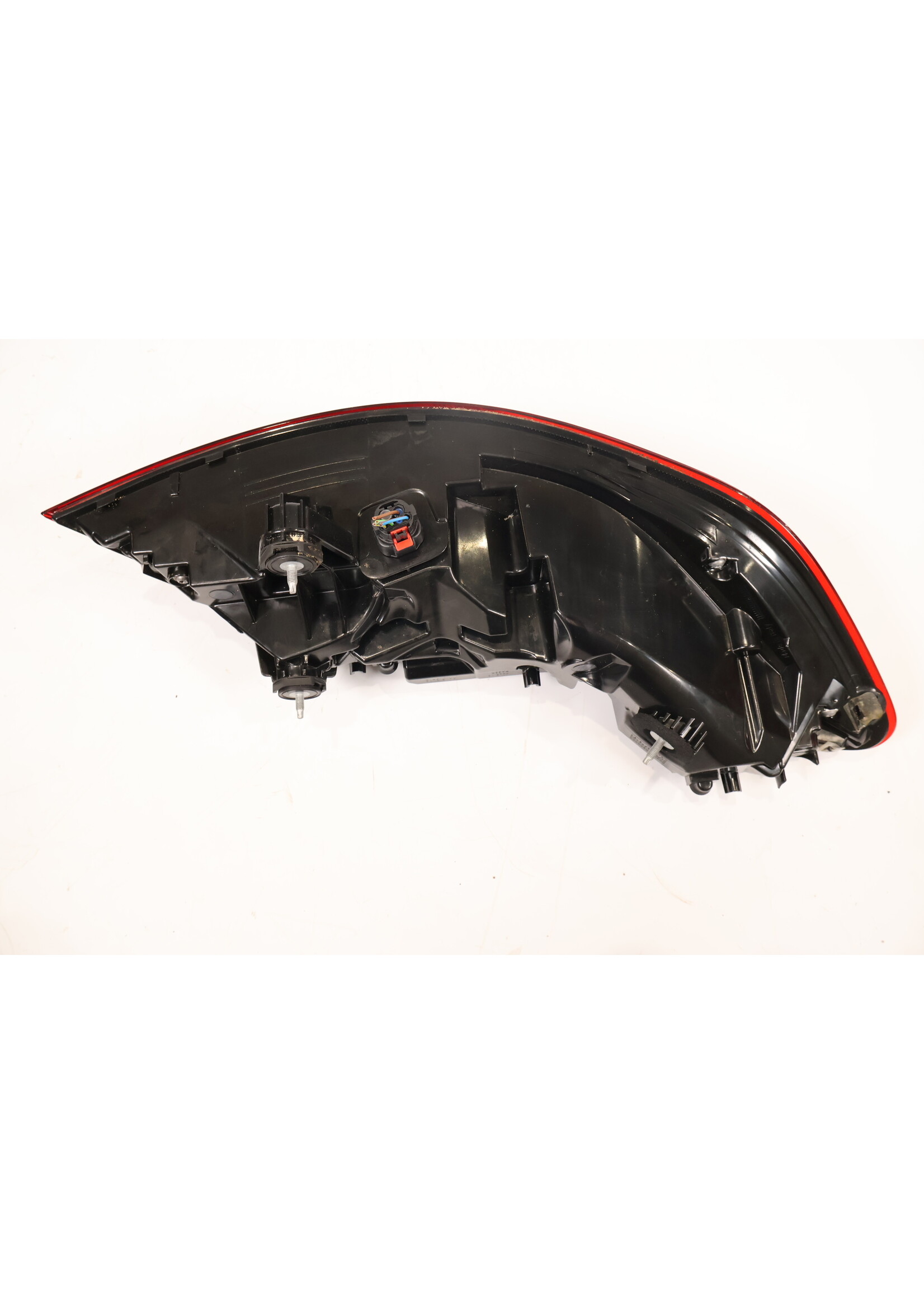 BMW BMW 8er G14 G15 G16 LED-Rücklicht rechts 63217445772 7445772