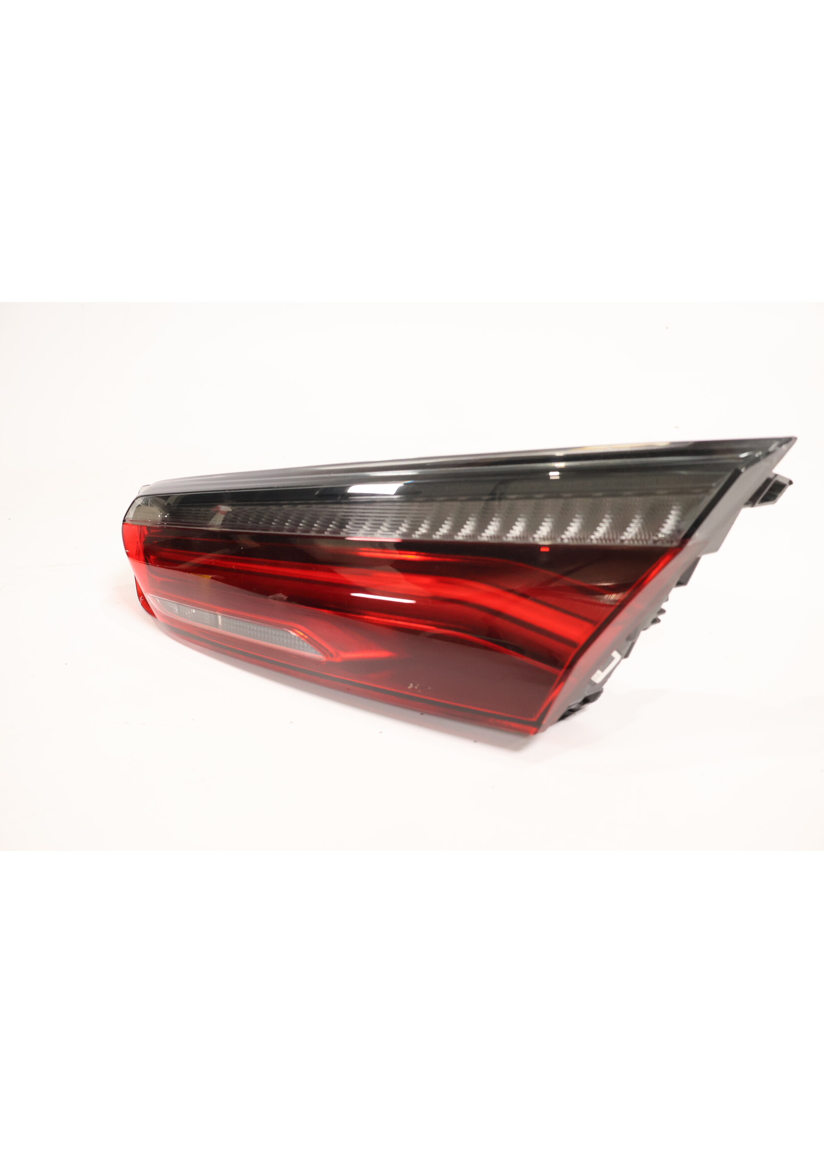 BMW BMW 8 Serie G14 G15 G16 LED achterlicht rechts in achterklep 63217445778 7445778