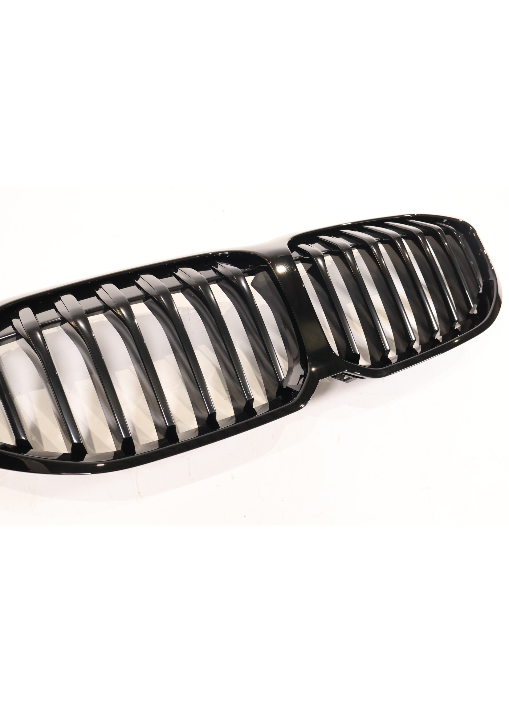 BMW BMW 1 Serie F40 F41 Originele nieren / grill hoogglans zwart 51135A39368 5A39368