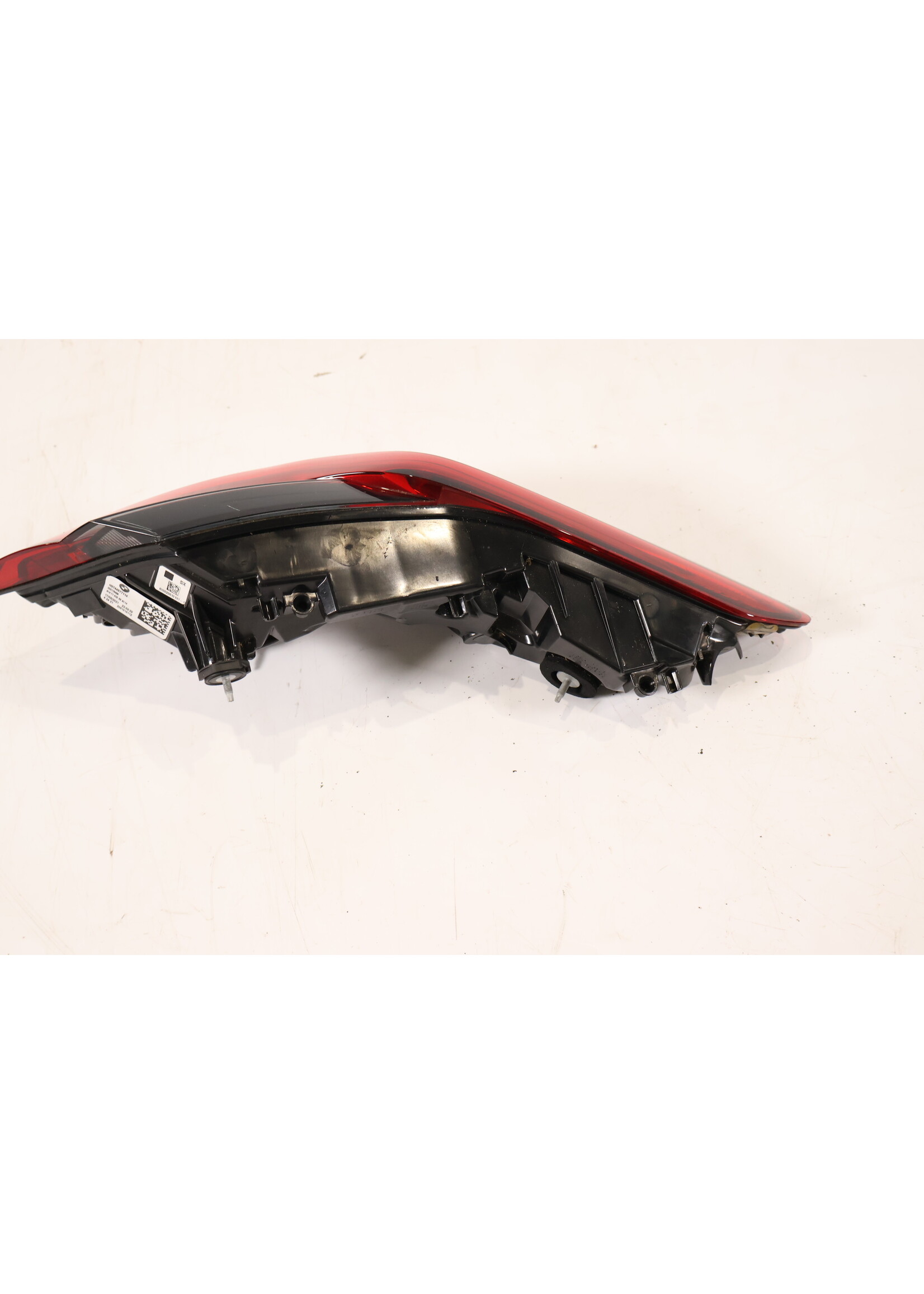 BMW BMW 8er G14 G15 G16 LED-Rücklicht links 63217445771 7445771