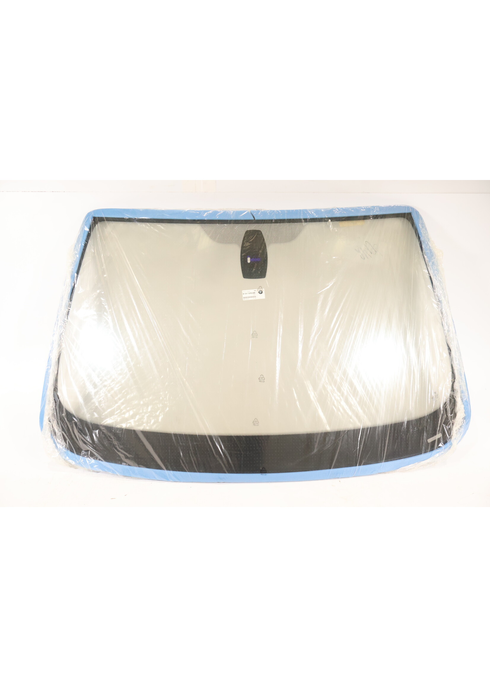 BMW BMW 5er E60 E61 Original neue Windschutzscheibe mit Regensensor / HUD 51317070298 7070298