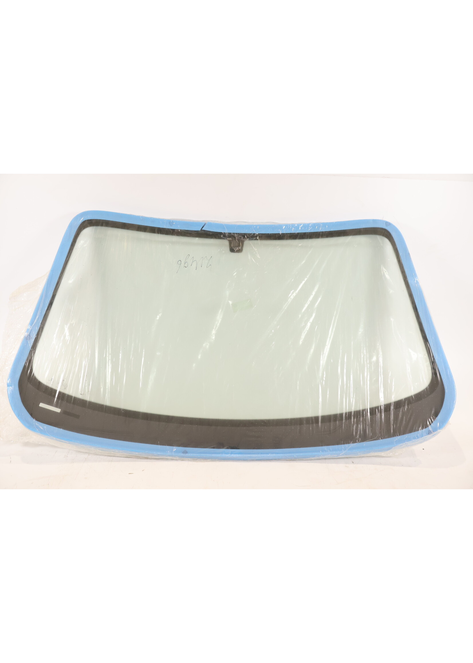 BMW  BMW 1 Series F20 F21 Original new windscreen 51317240637 7240637