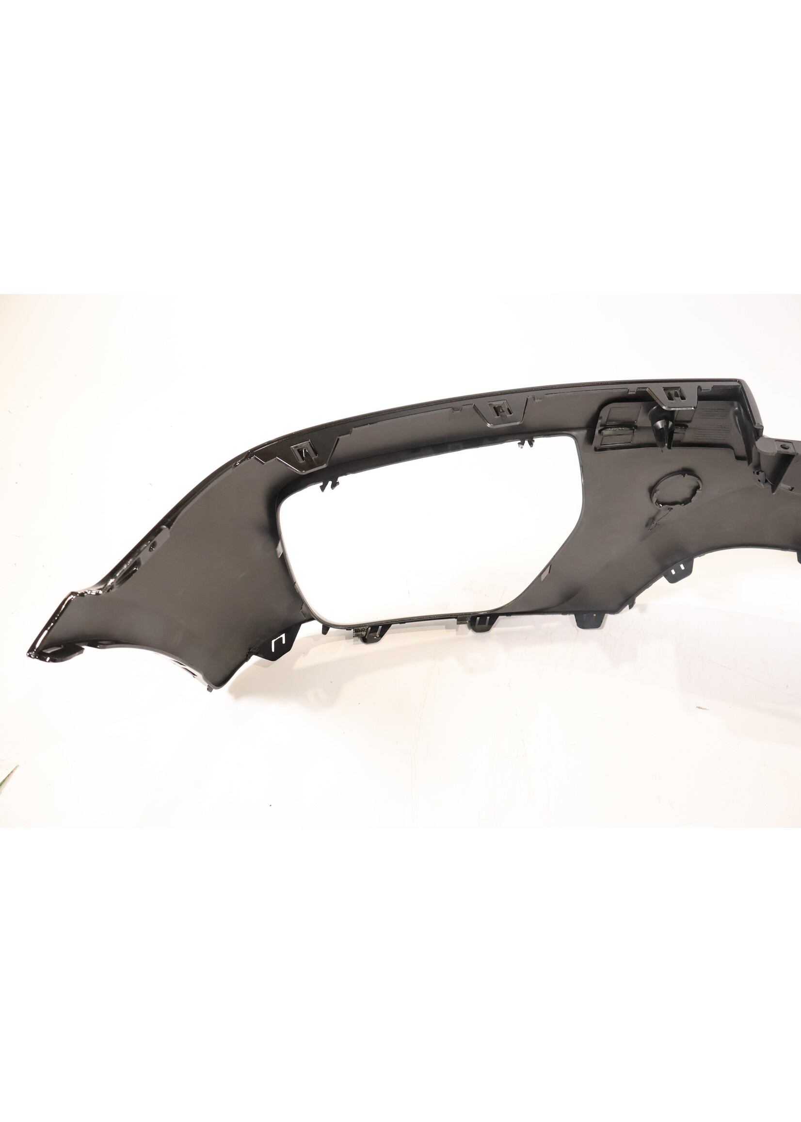 BMW BMW X6 E71 LCI Neue Frontstoßstange in schwarzer Farbe 51117052397 7052397