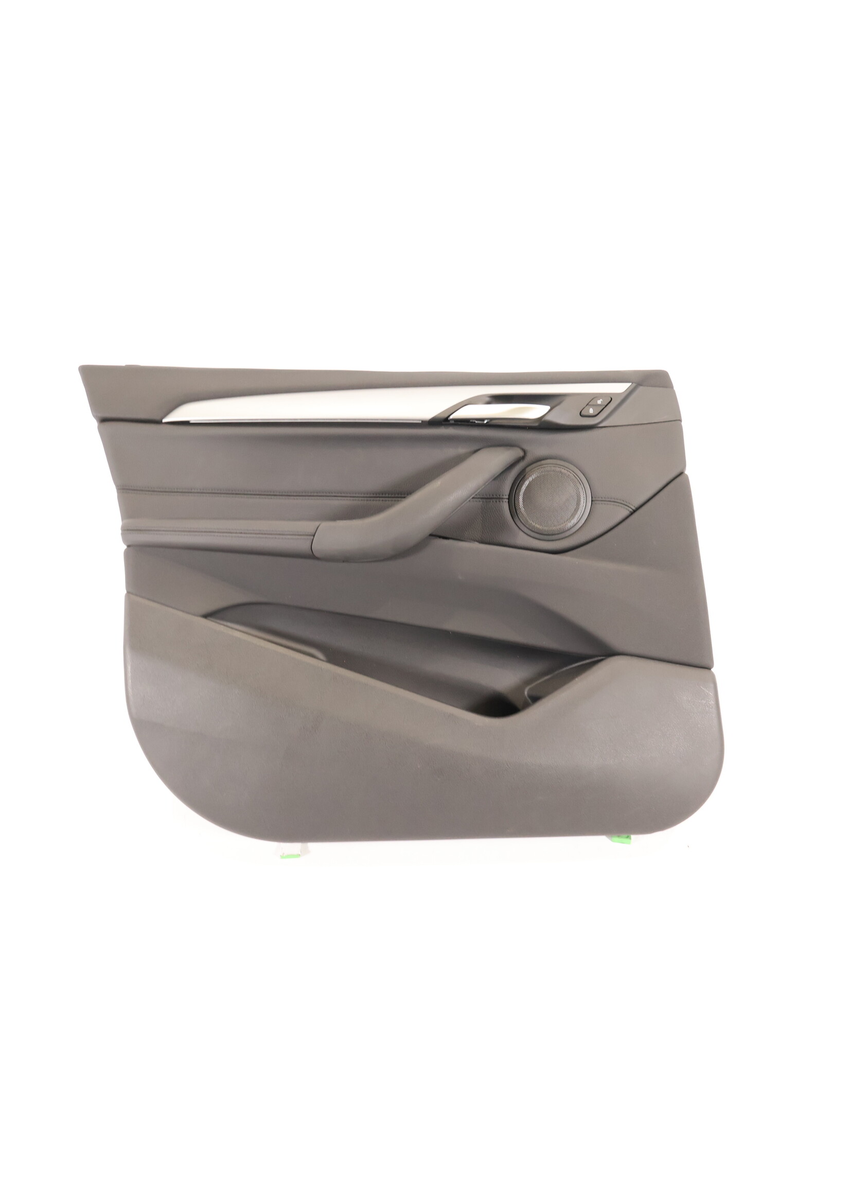 BMW BMW X1 F48 Door panel complete left front 7438063