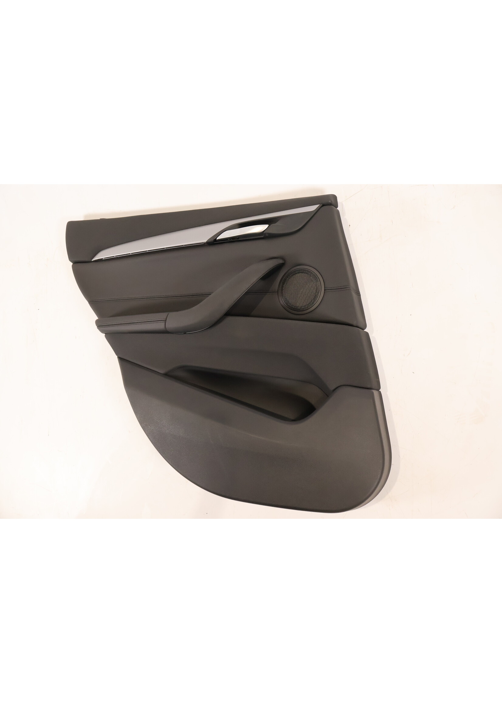 BMW BMW X1 F48 Türverkleidung komplett links achter 51427458617 7458617