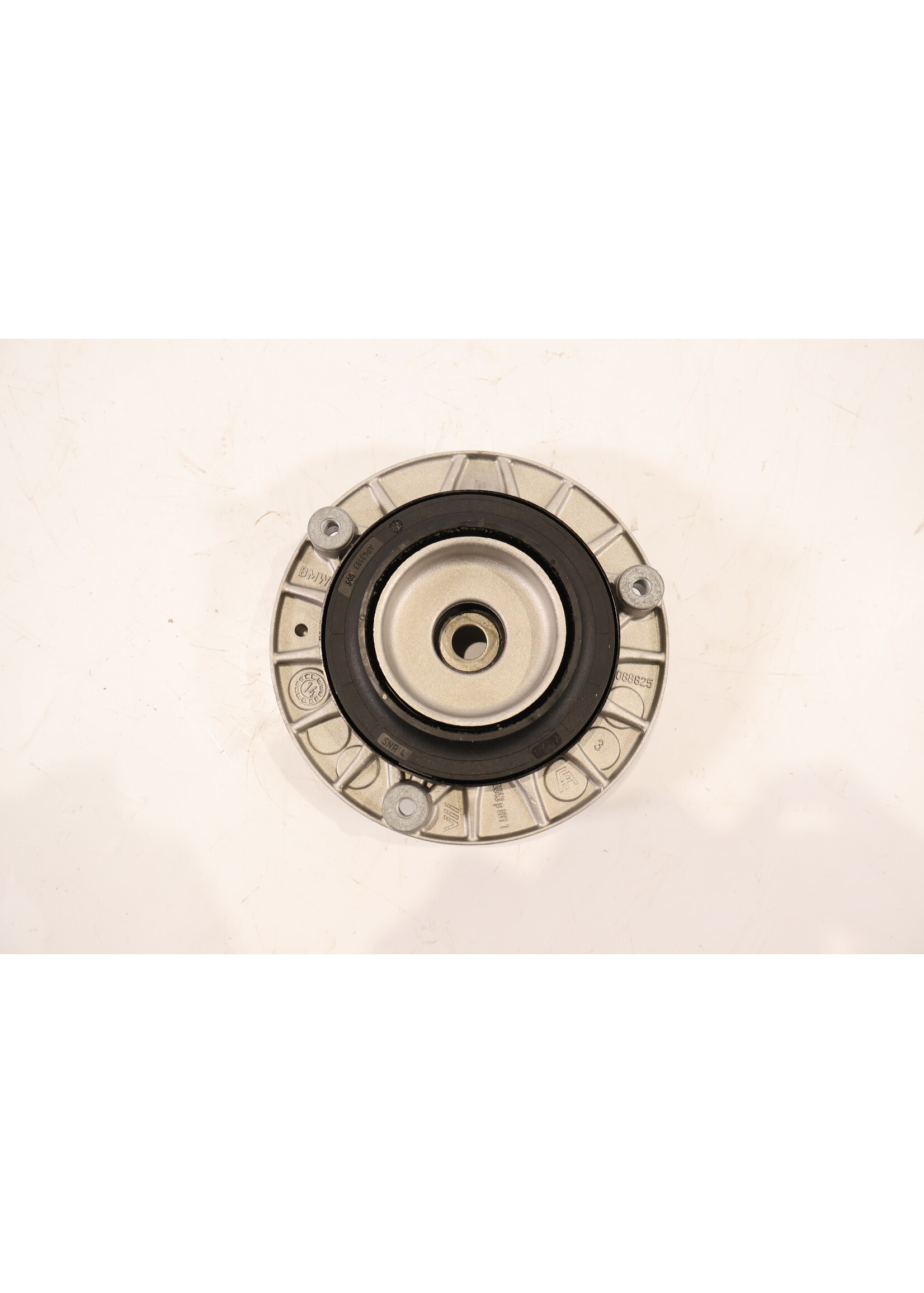 BMW BMW 2er F45 Original BMW Federbeinlager neu im Karton! 31306852434 6852434