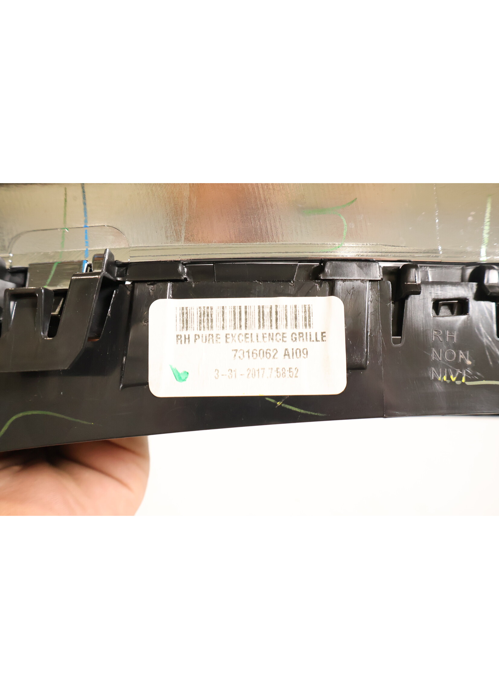 BMW BMW X5 F15 OEM Grill / kidney right front NEW! 51137316062 7316062