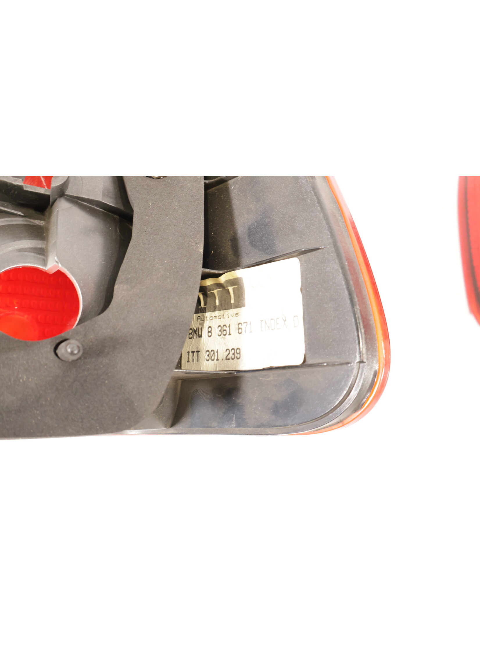 BMW BMW 5 Series E39 Touring Taillights set OEM NEW! 63218371328 63218371327