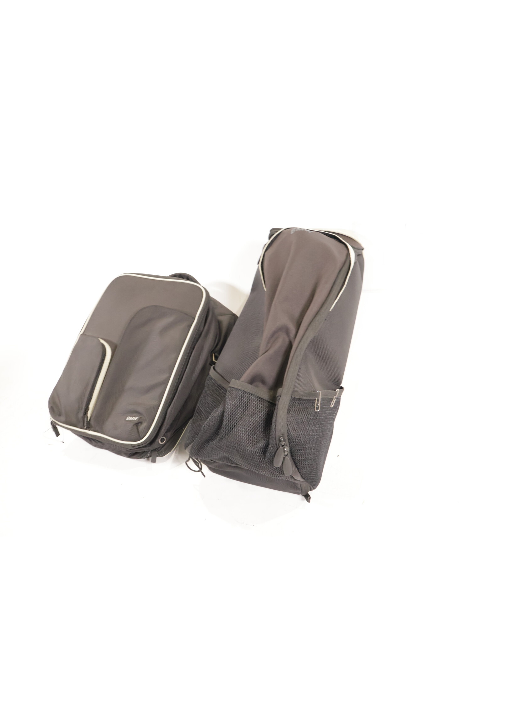 BMW BMW OEM Interior bag set (2 pieces) NEW! 82272207796 2207796