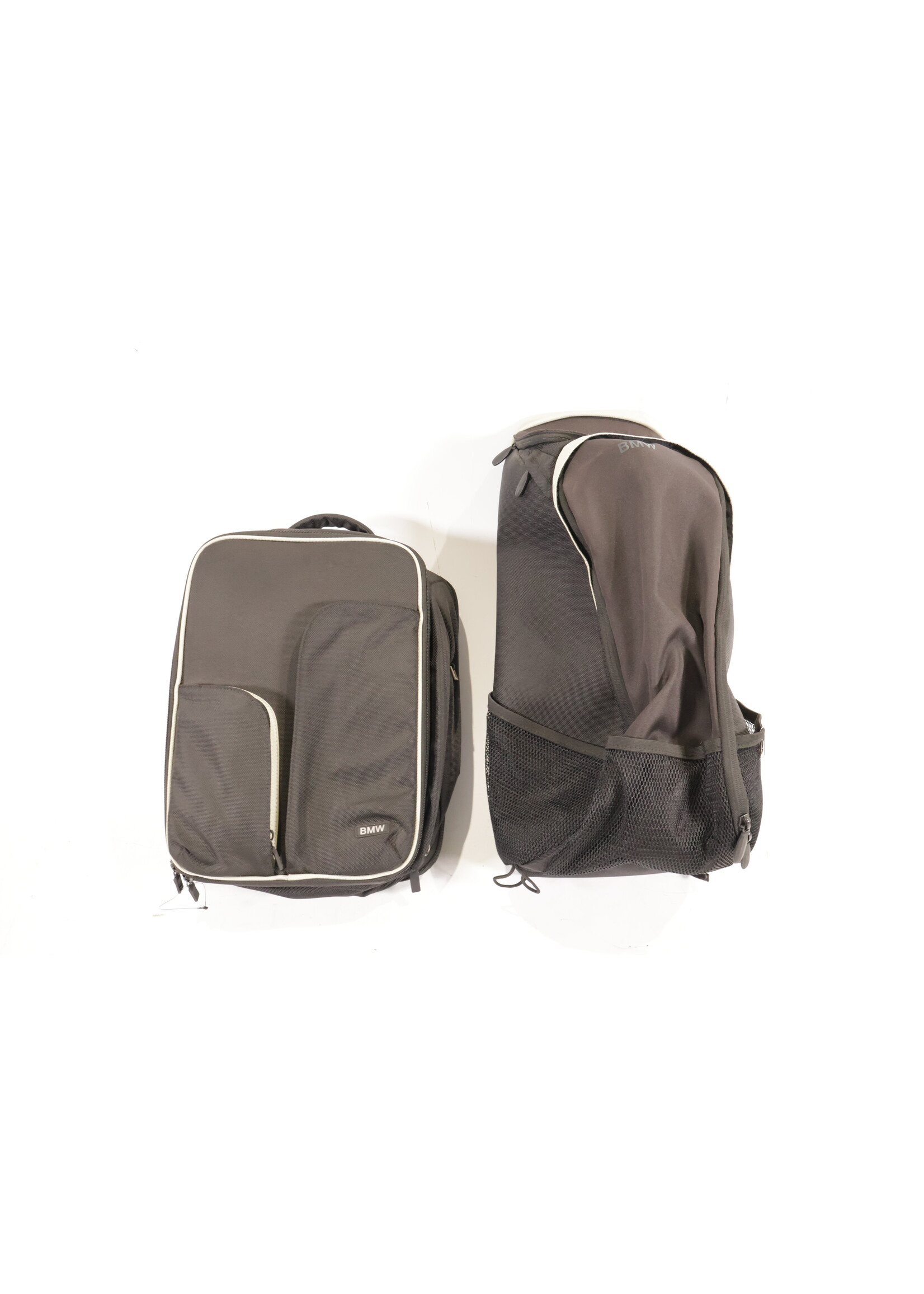 BMW BMW OEM Interior bag set (2 pieces) NEW! 82272207796 2207796