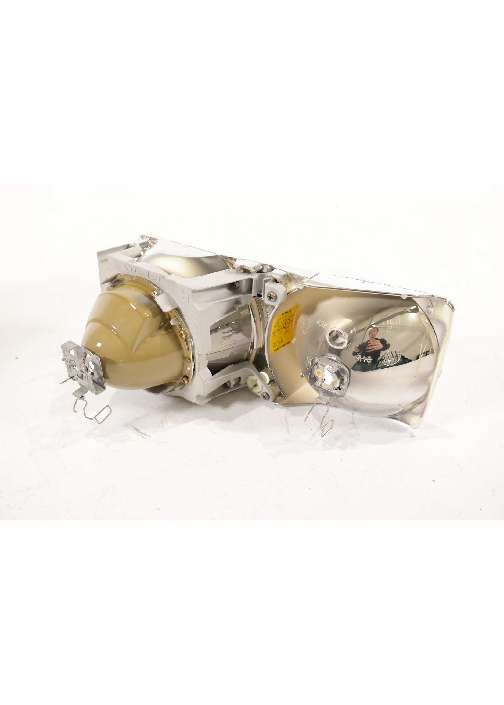 BMW BMW E36 3er OEM Scheinwerferreflektor mit Linse rechts NEU! 63121387292 1387292