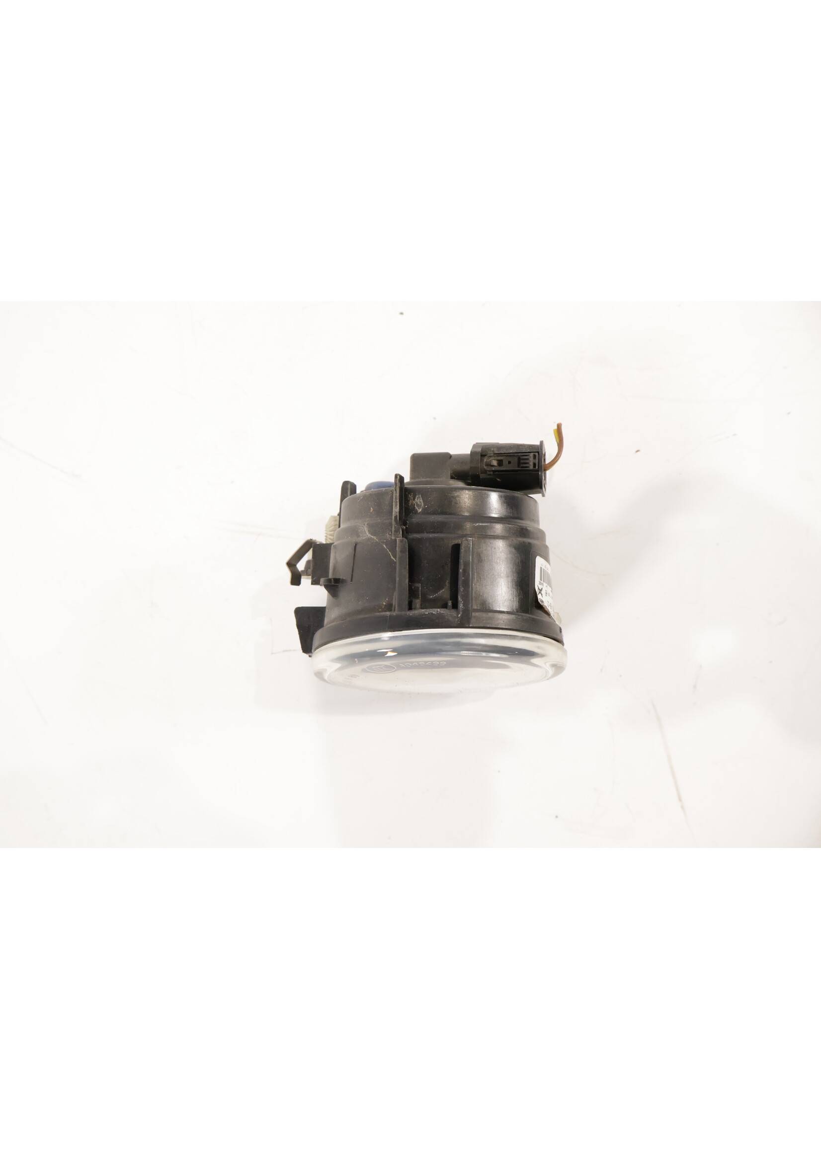 BMW BMW X1 F48 Mistlamp links voor 63177238787 7238787