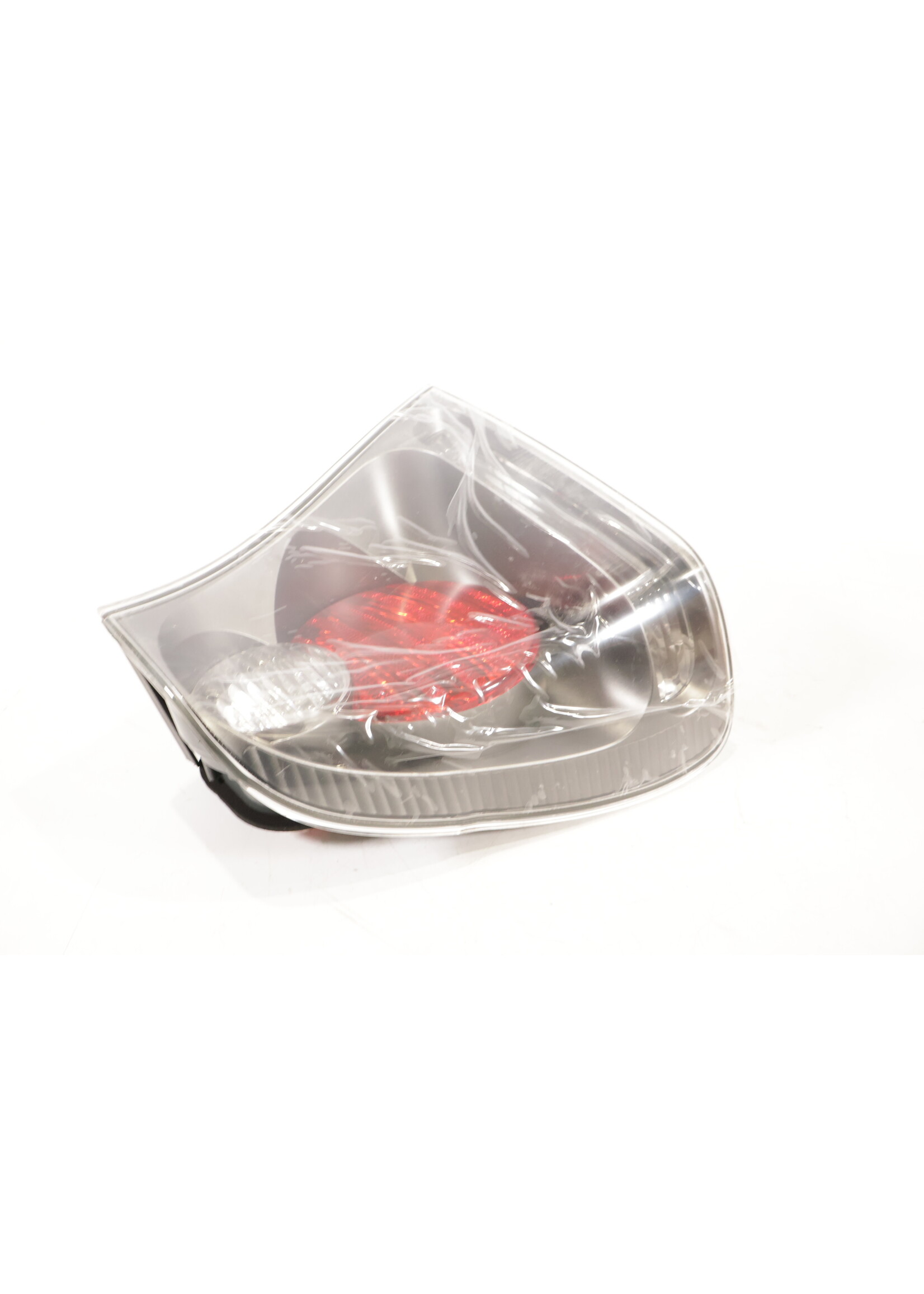 BMW BMW 3 Series E46 compact OEM Taillight left NEW! 63216913851 6913851