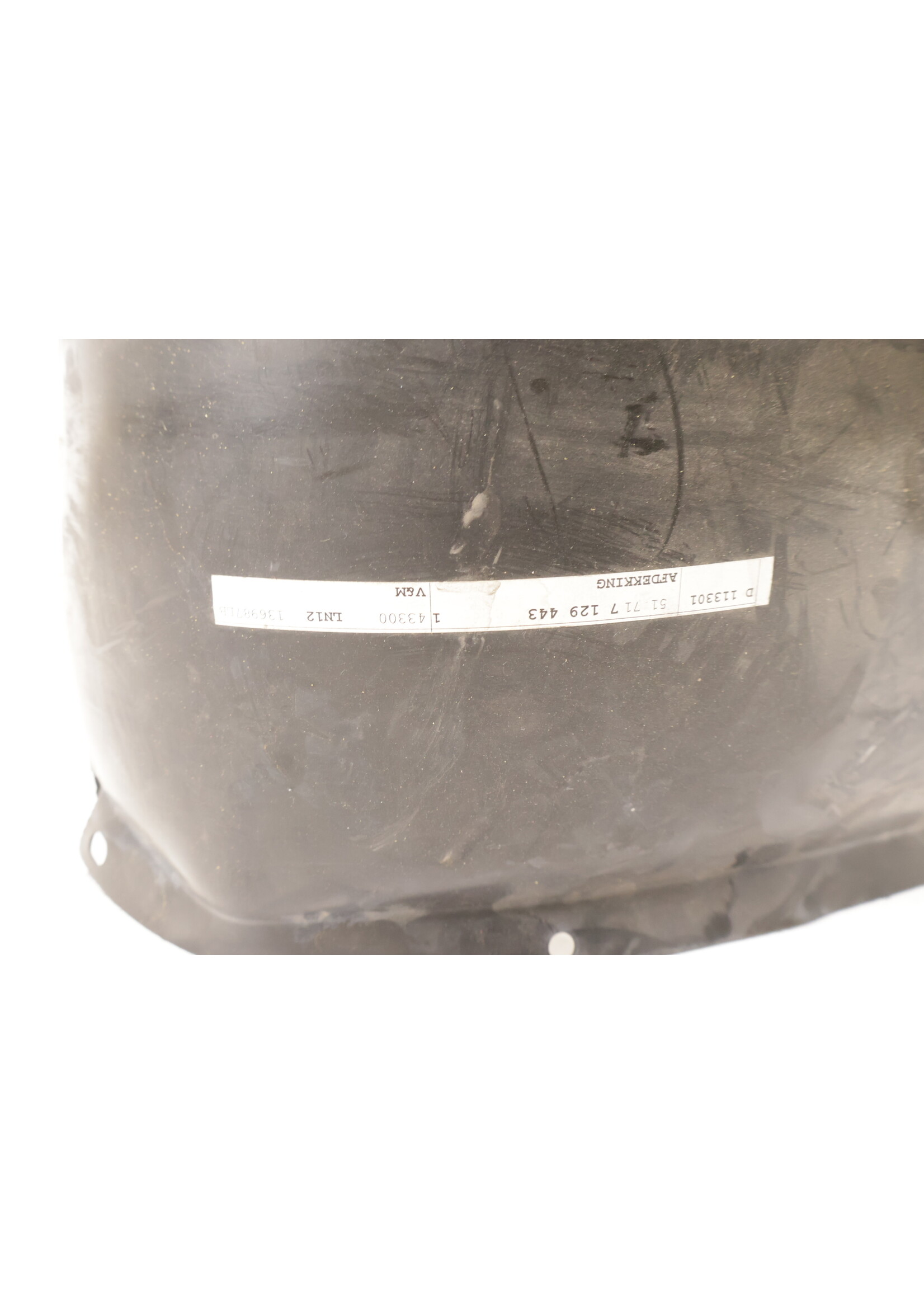 BMW BMW X5 E53 OEM Wielkast bekleding / modderkuip links voor NIEUW! 51717129443 7129443
