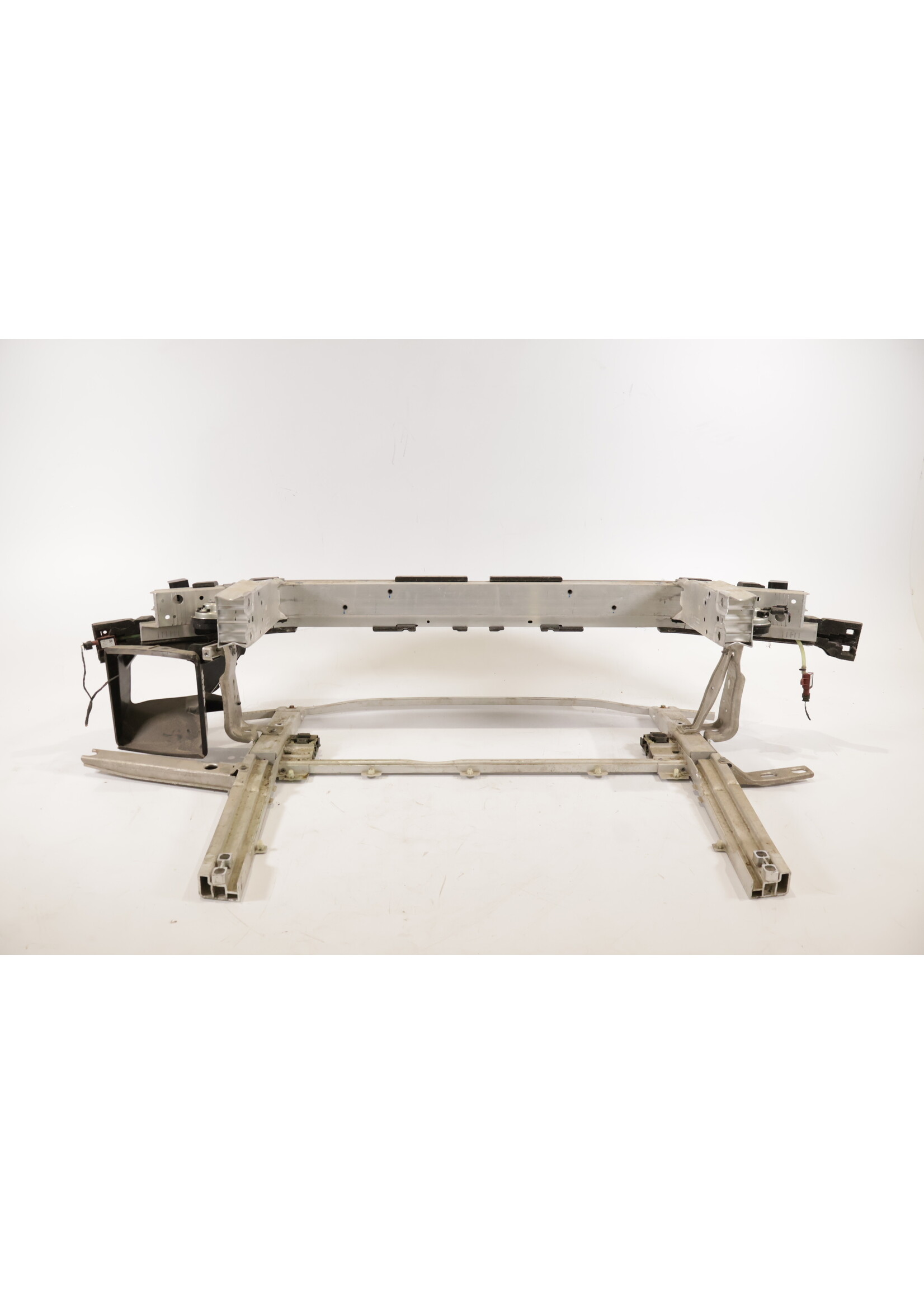 BMW BMW X1 F48 Vorderwand mit Stoßstangenbügel 51117342439 7342439
