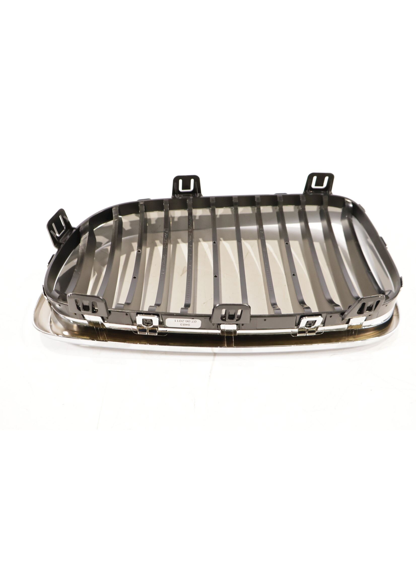 BMW BMW 1er E81 E82 E88 OEM Grill / Niere rechts NEU! 51137179656 7179656