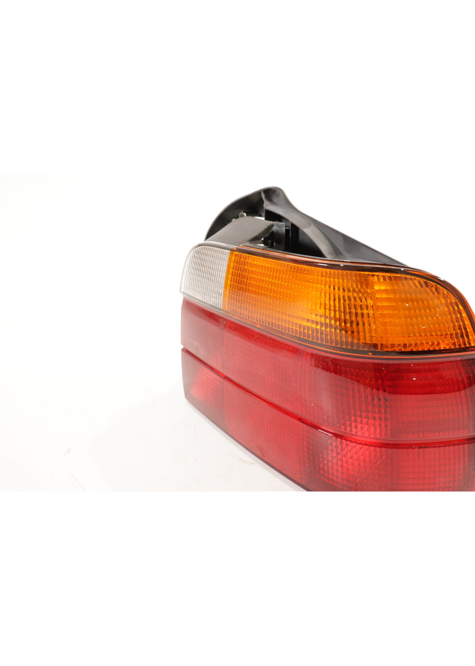 BMW BMW 3 Serie E36 compact OEM Achterlicht rechts 63218357870 8357870