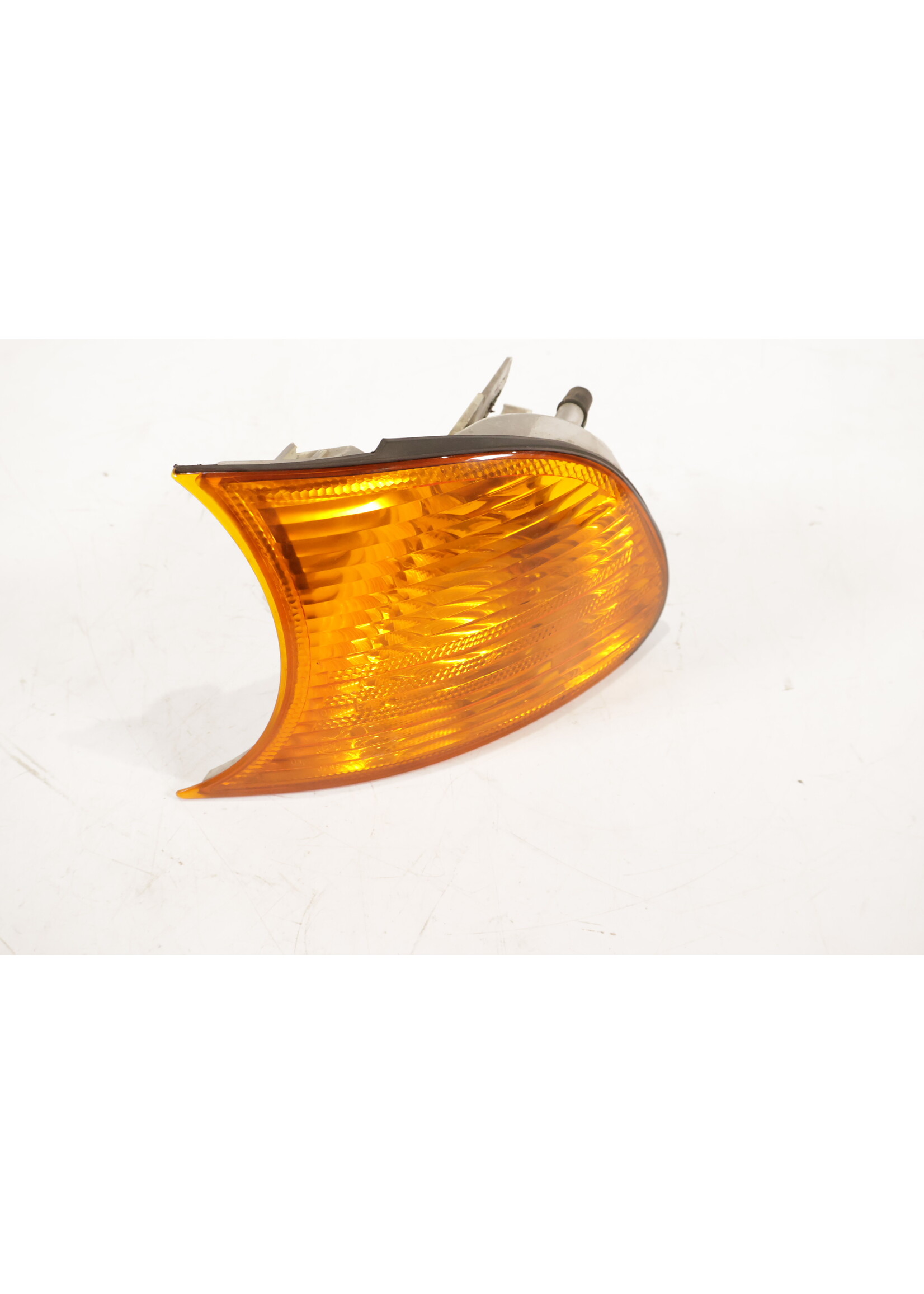 BMW BMW 3 Serie E46 Coupe / Cabrio OEM knipperlicht links oranje 63126904299 6904299
