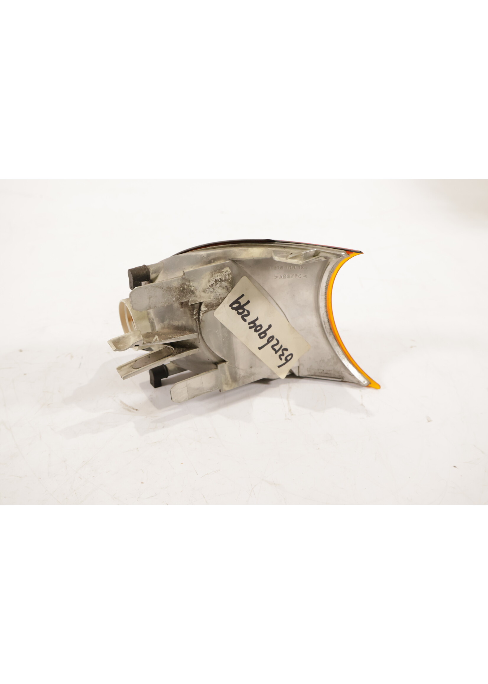 BMW BMW 3 Serie E46 Coupe / Cabrio OEM knipperlicht links oranje 63126904299 6904299