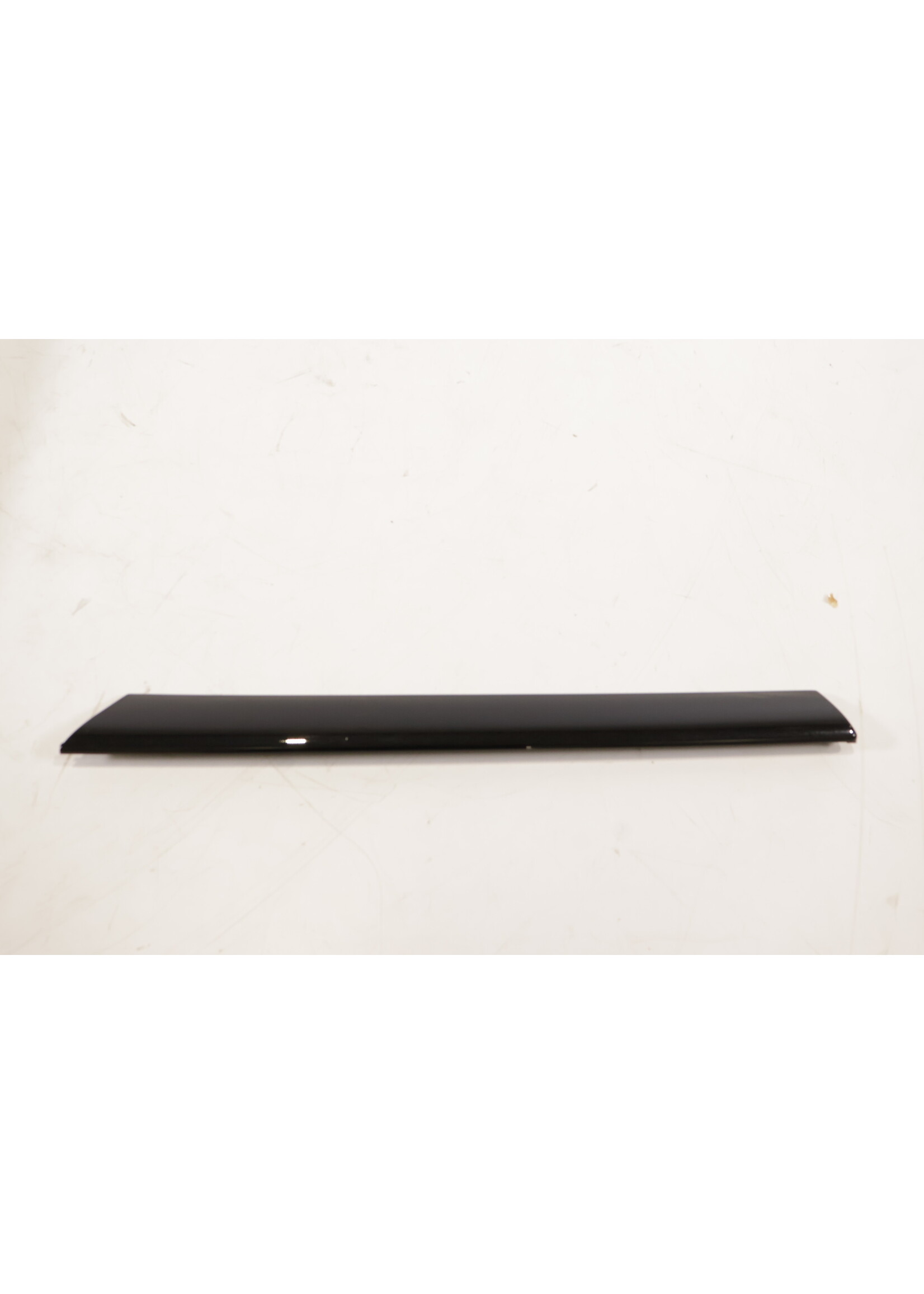 BMW BMW 3 Series E46 OEM Door panel molding left front 51418235225 8235225