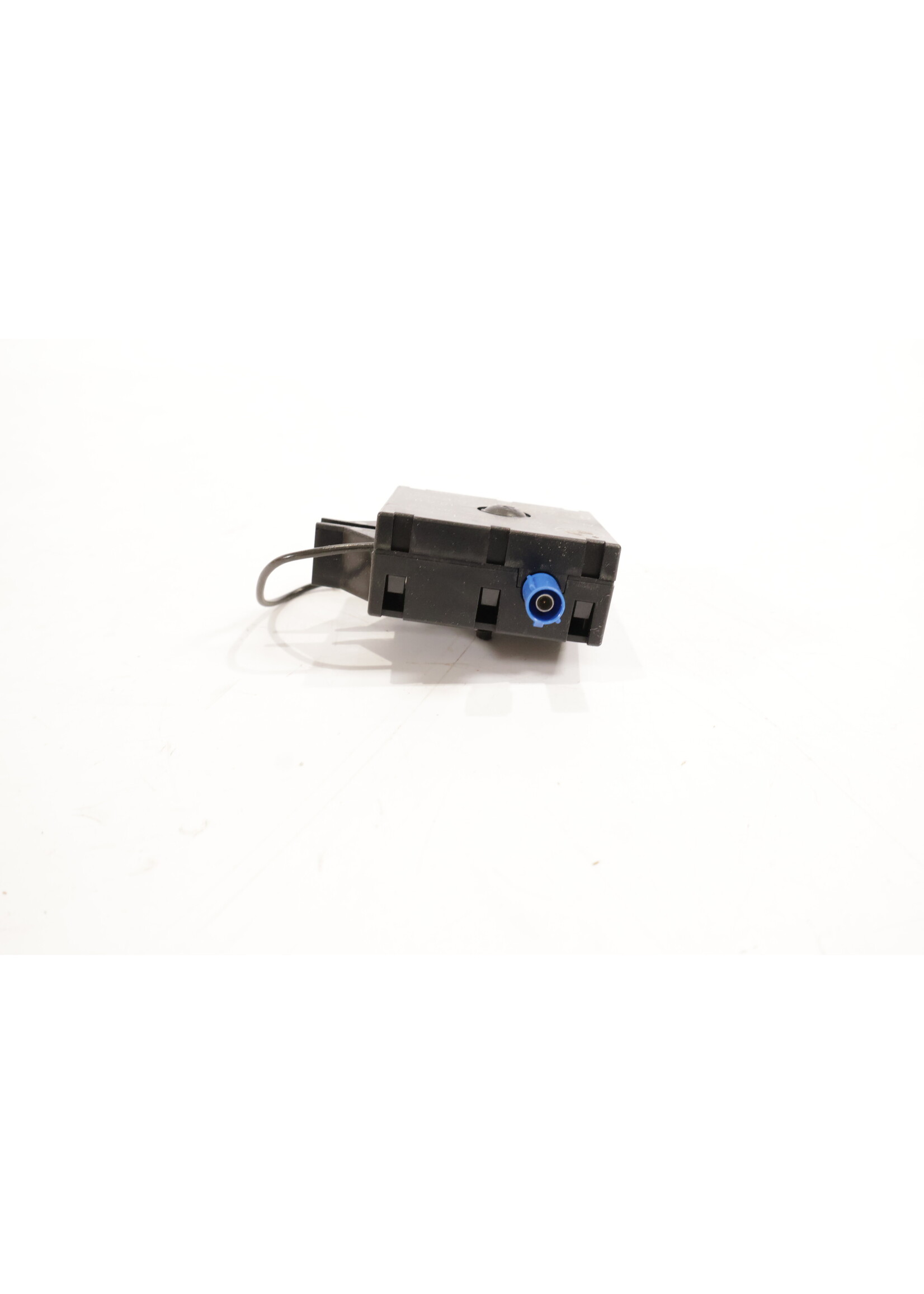 BMW BMW 3 Series E46 OEM Convertible amplifier modul NEW! 65206912824 6912824