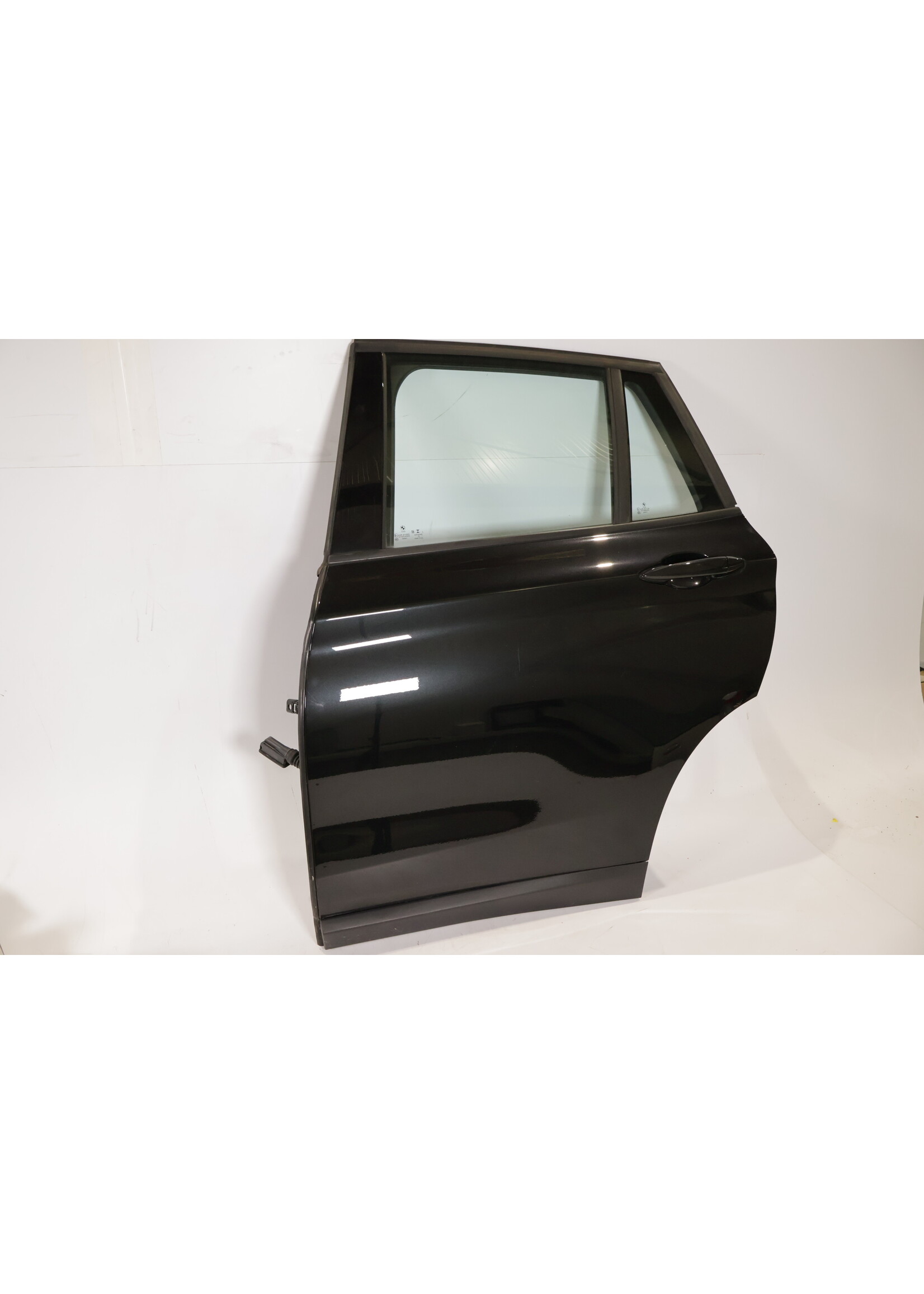 BMW BMW X1 F48 complete deur links achter 41007461351 7461351