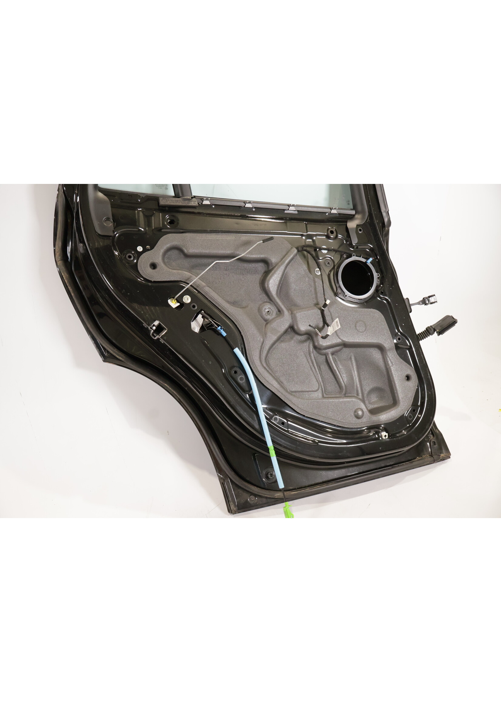 BMW BMW X1 F48 komplette Tür links hinten 41007461351 7461351