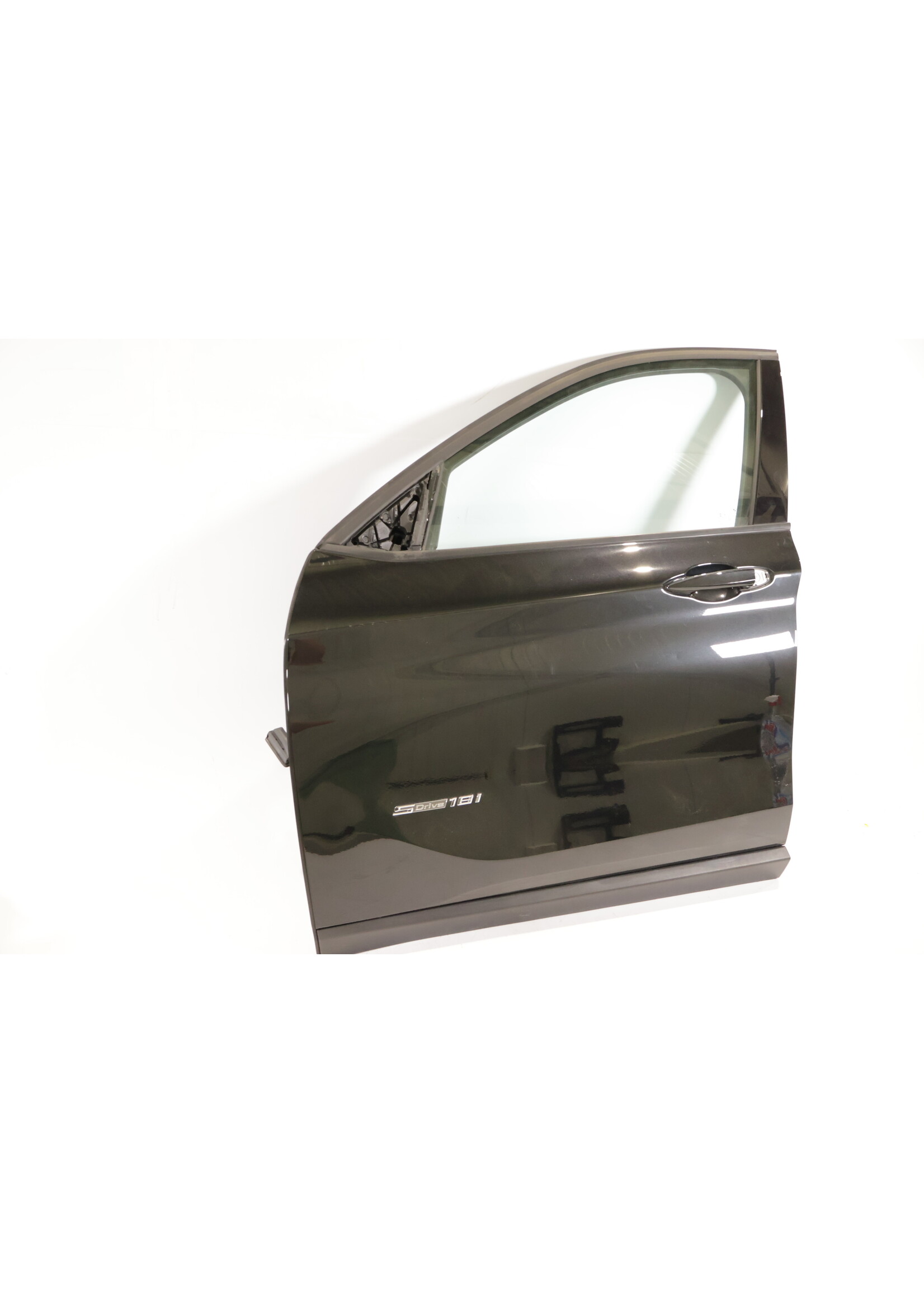 BMW BMW X1 F48 komplette Tür links vorne 7414369 41007414369